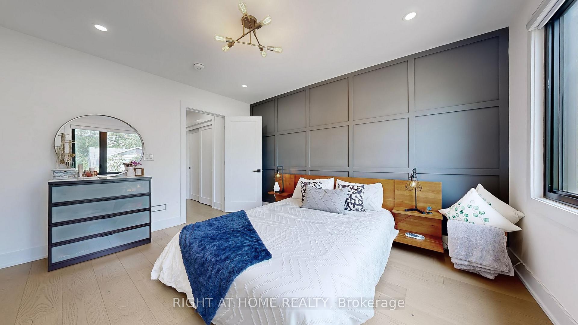 Photo 19 of 201 Springdale Boulevard, Toronto, Danforth Village-East York — HOMEH
