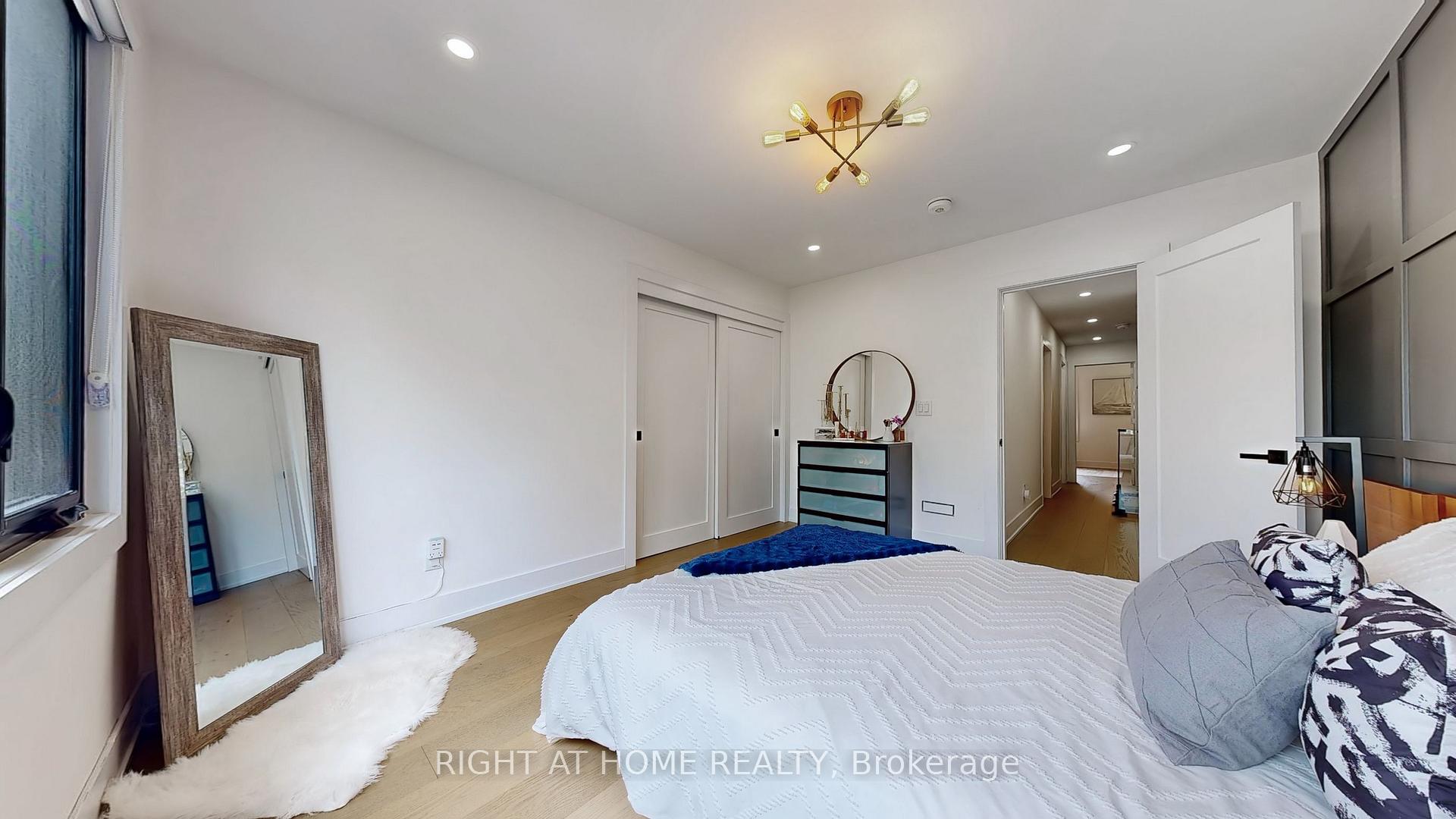 Photo 20 of 201 Springdale Boulevard, Toronto, Danforth Village-East York — HOMEH