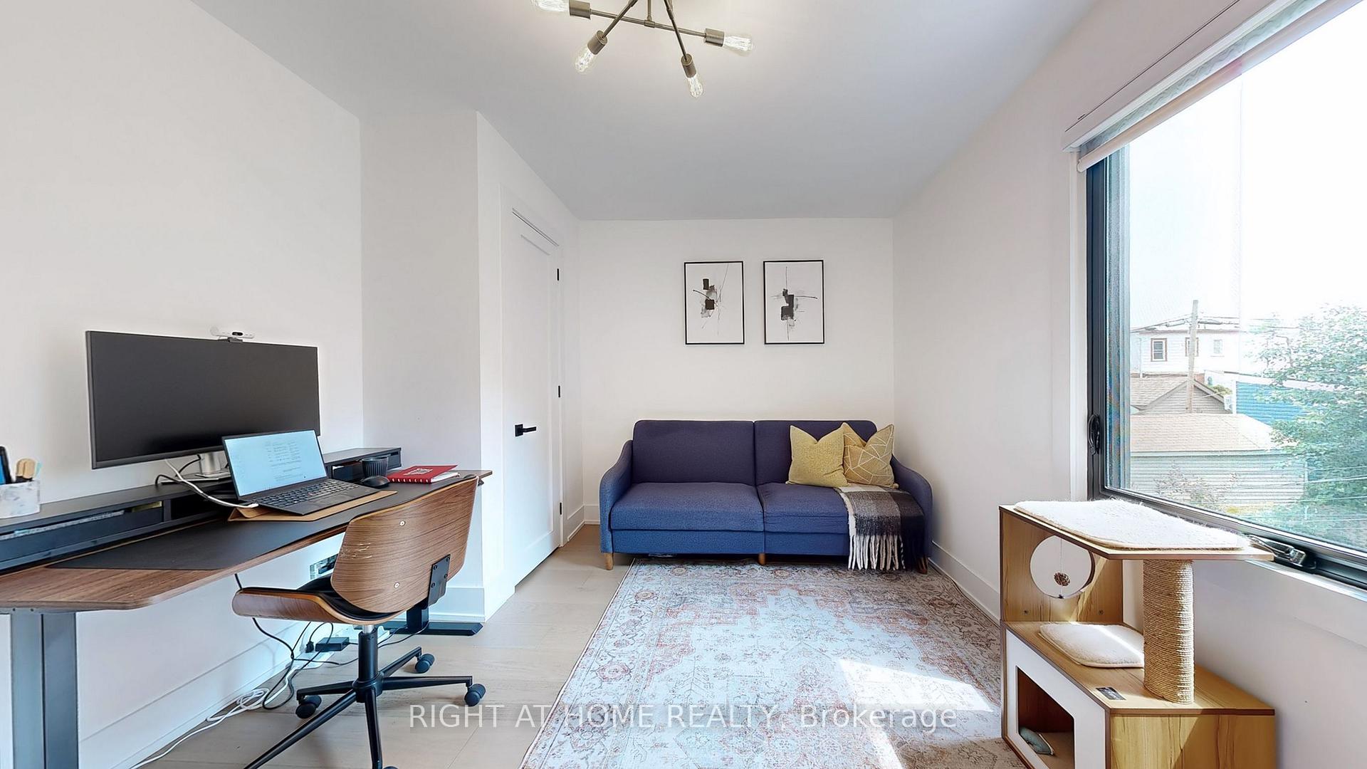 Photo 21 of 201 Springdale Boulevard, Toronto, Danforth Village-East York — HOMEH