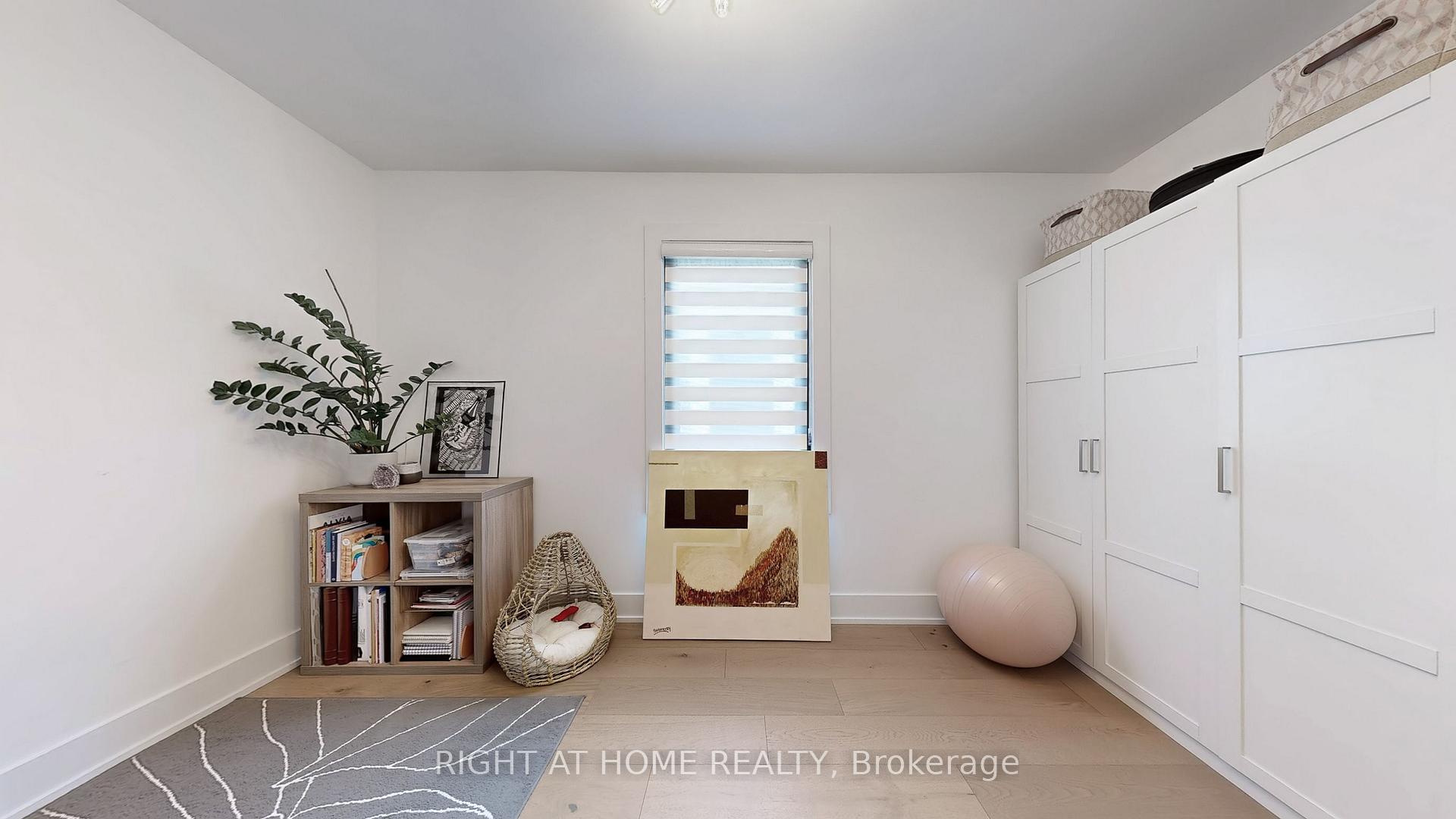 Photo 26 of 201 Springdale Boulevard, Toronto, Danforth Village-East York — HOMEH