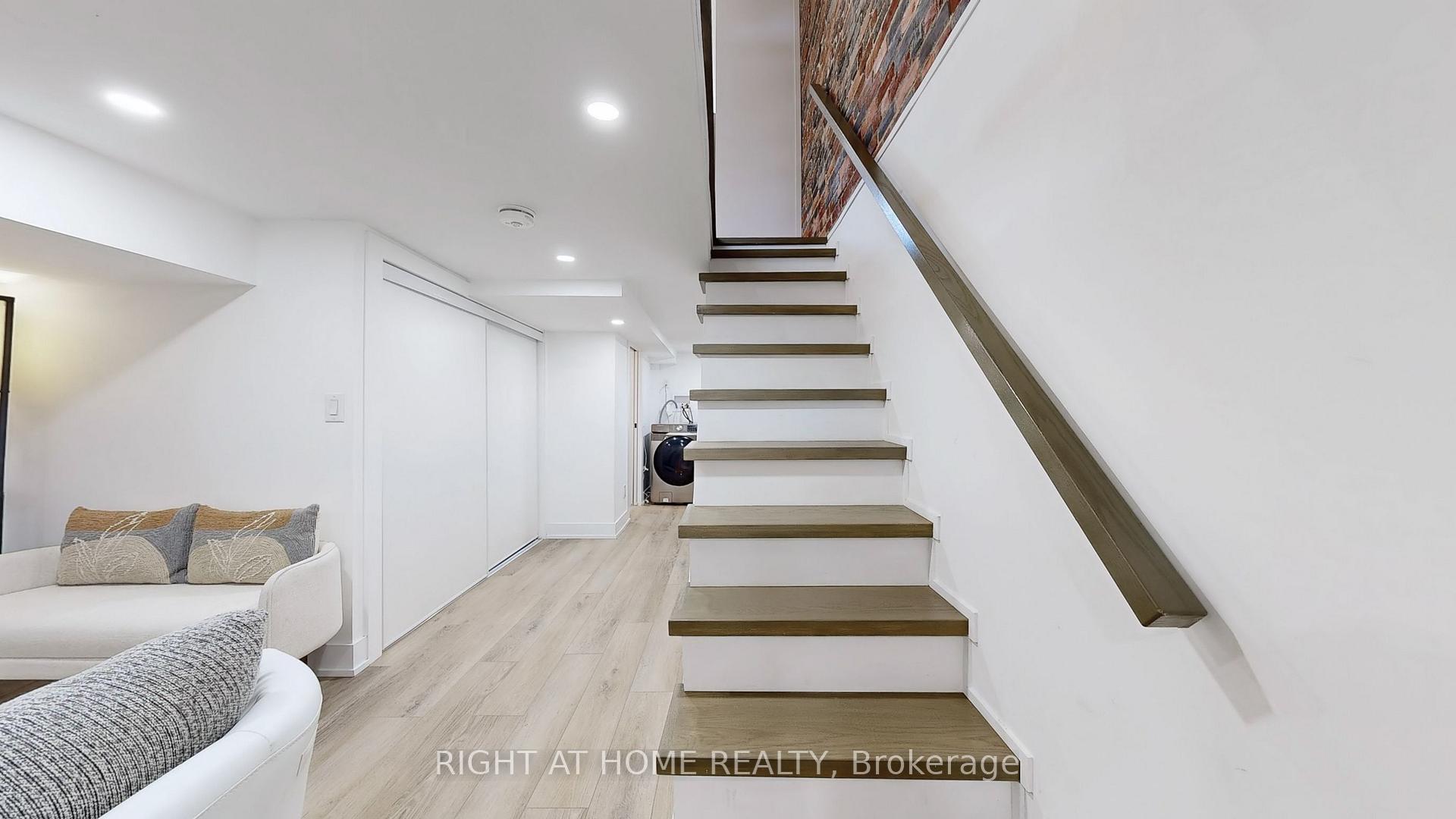 Photo 29 of 201 Springdale Boulevard, Toronto, Danforth Village-East York — HOMEH