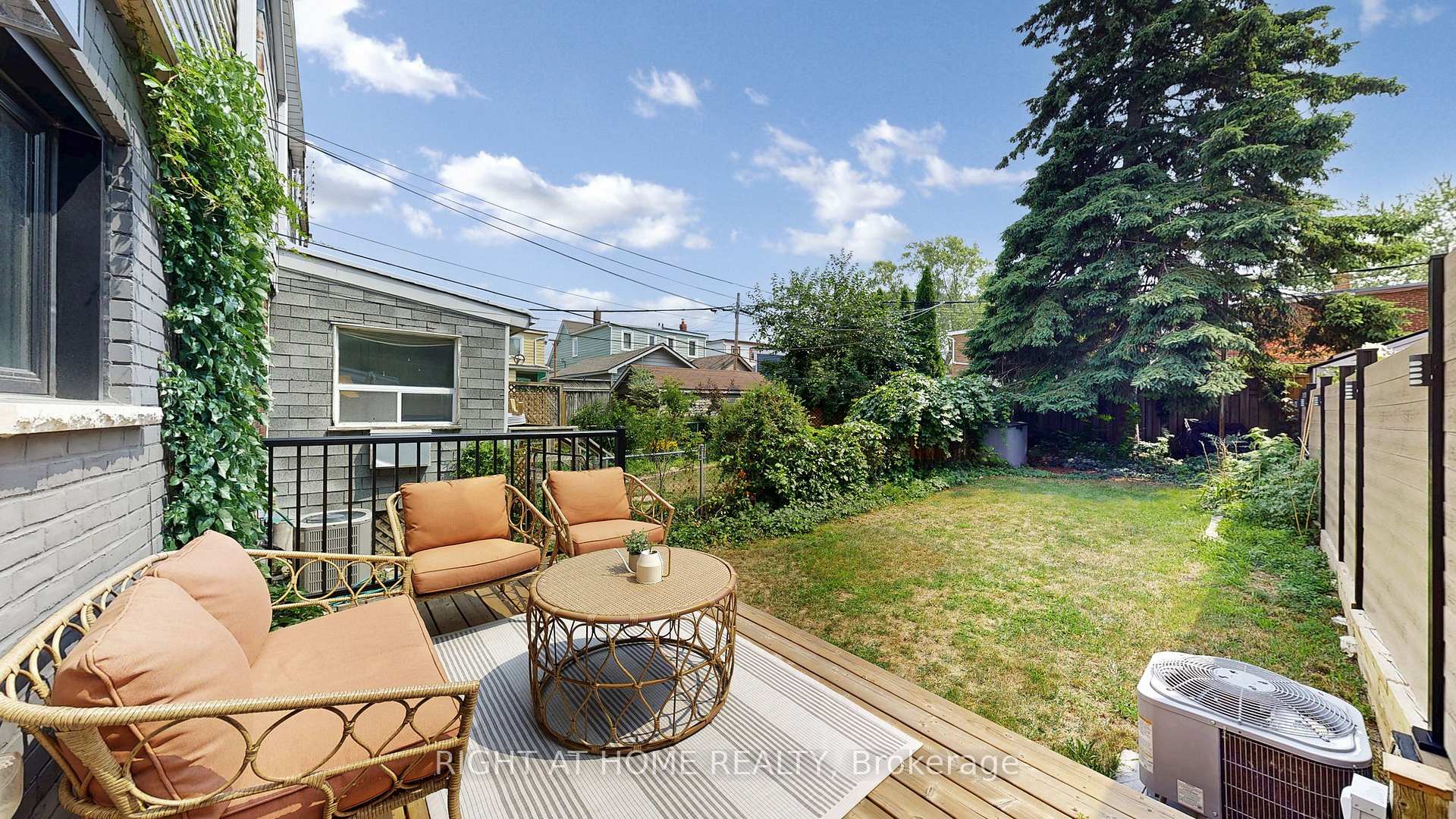 Photo 38 of 201 Springdale Boulevard, Toronto, Danforth Village-East York — HOMEH