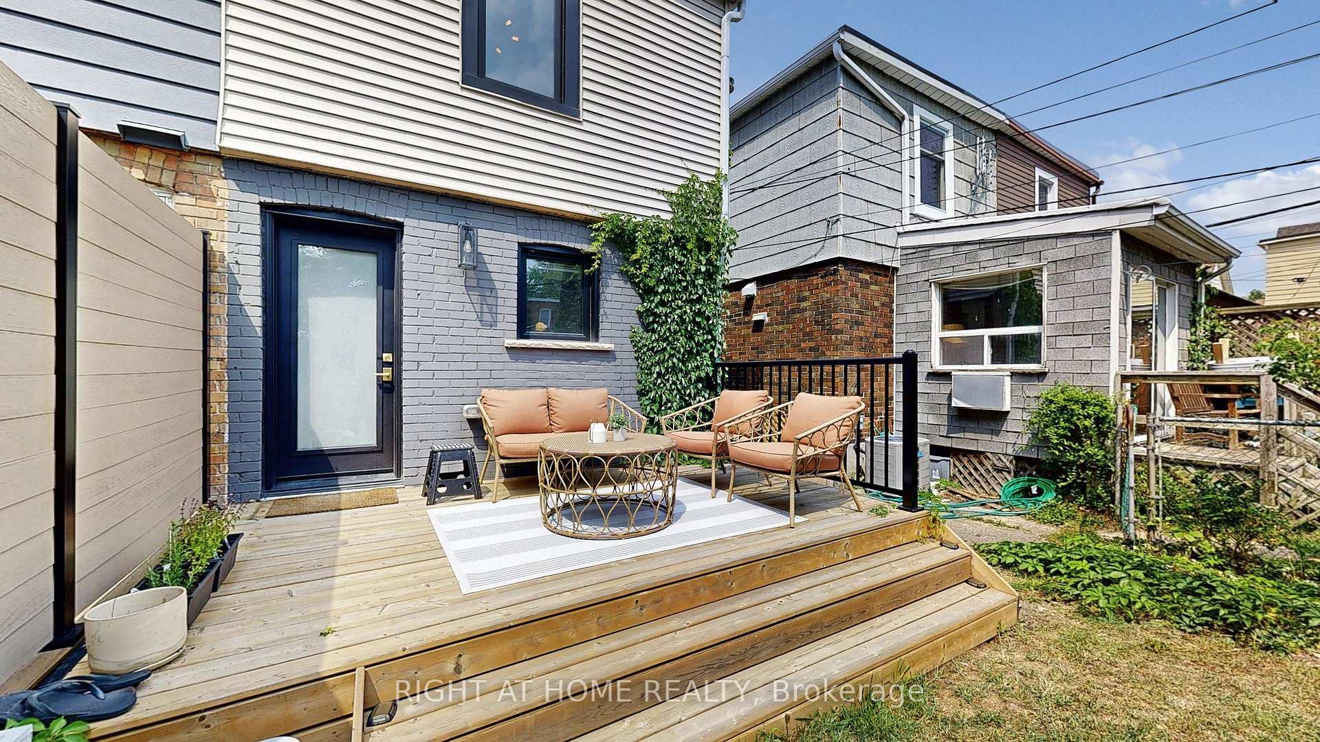 Photo 39 of 201 Springdale Boulevard, Toronto, Danforth Village-East York — HOMEH