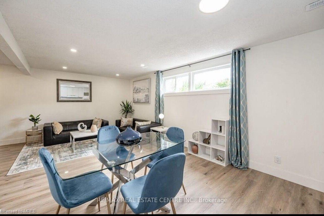 Photo 11 of Unit lower, 136 The Country Way, Kitchener, Country Hills — HOMEH