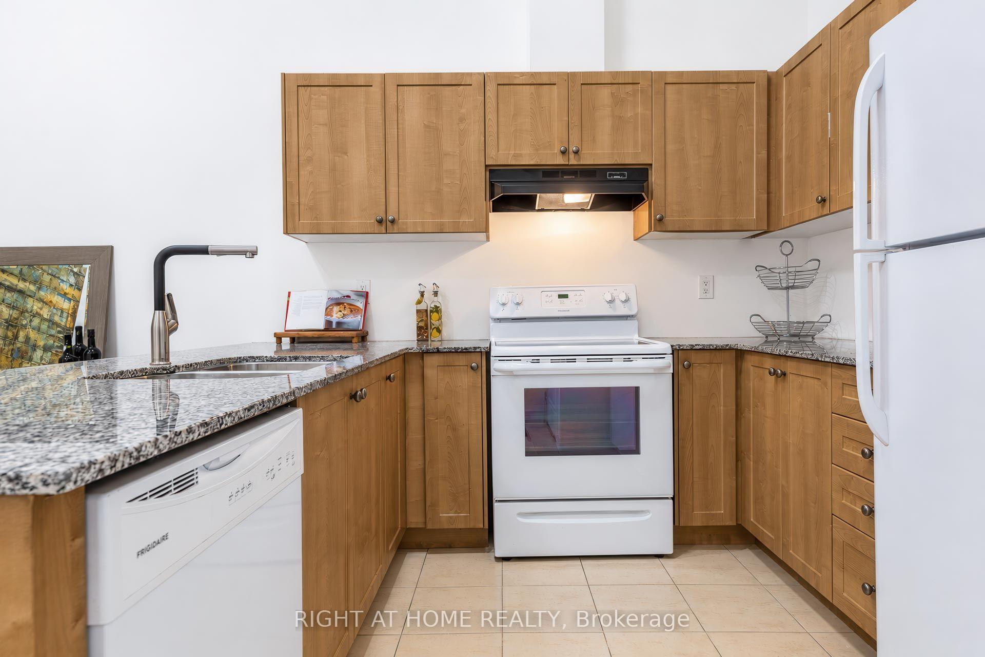 Photo 22 of Unit 1, 37 Drewry Avenue, North York, Newtonbrook West — HOMEH