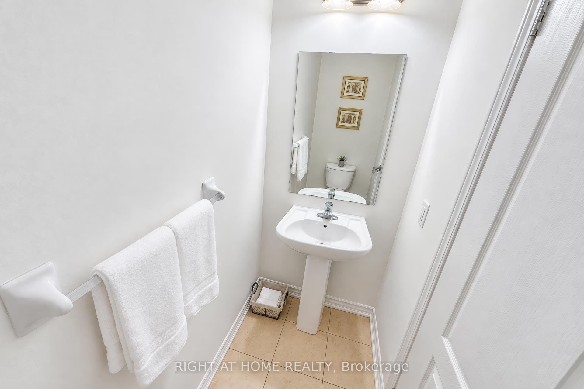 Photo 24 of Unit 1, 37 Drewry Avenue, North York, Newtonbrook West — HOMEH