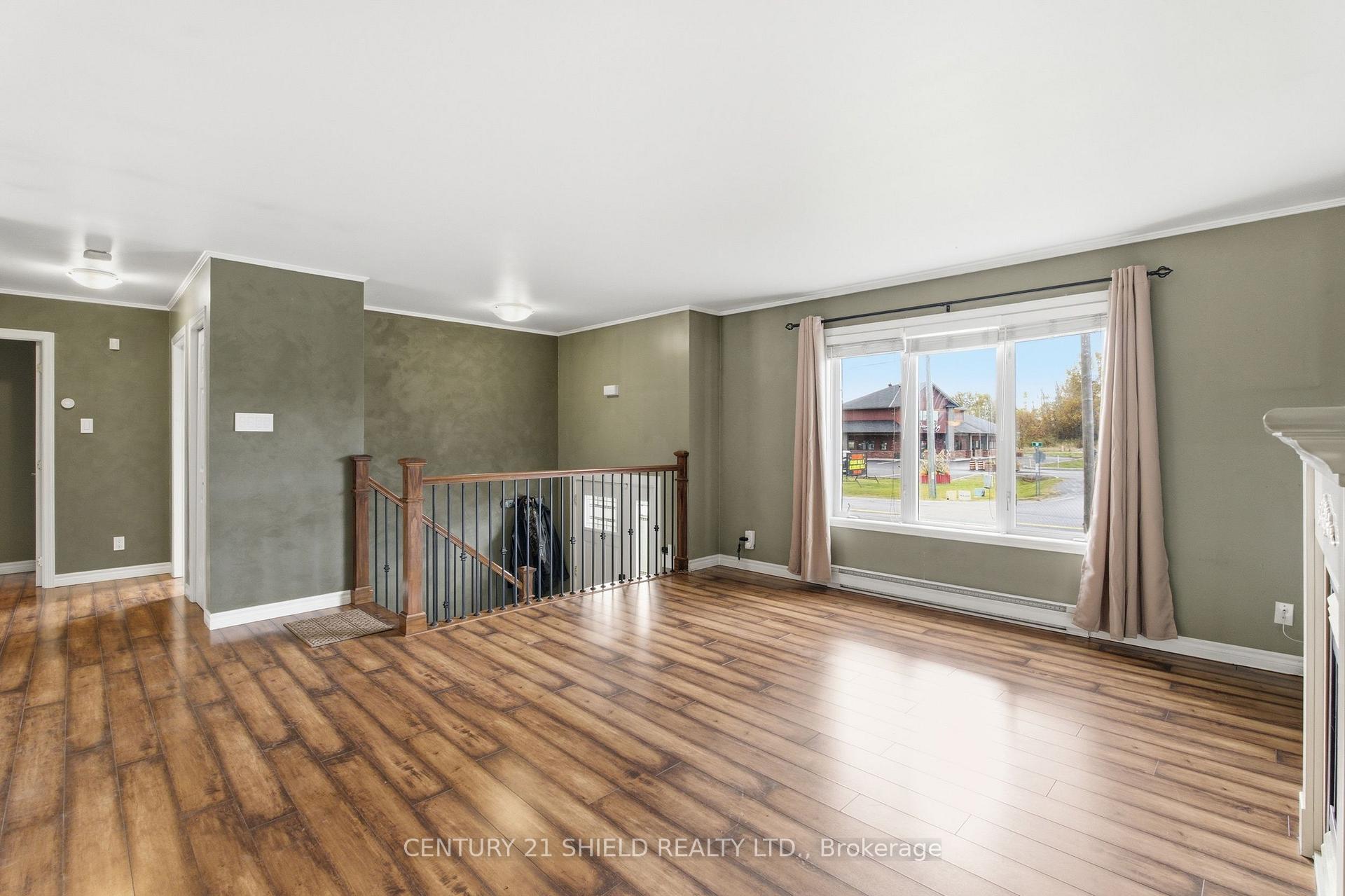 Photo 23 of 20375 County Rd 2, South Glengarry, Lancaster — HOMEH