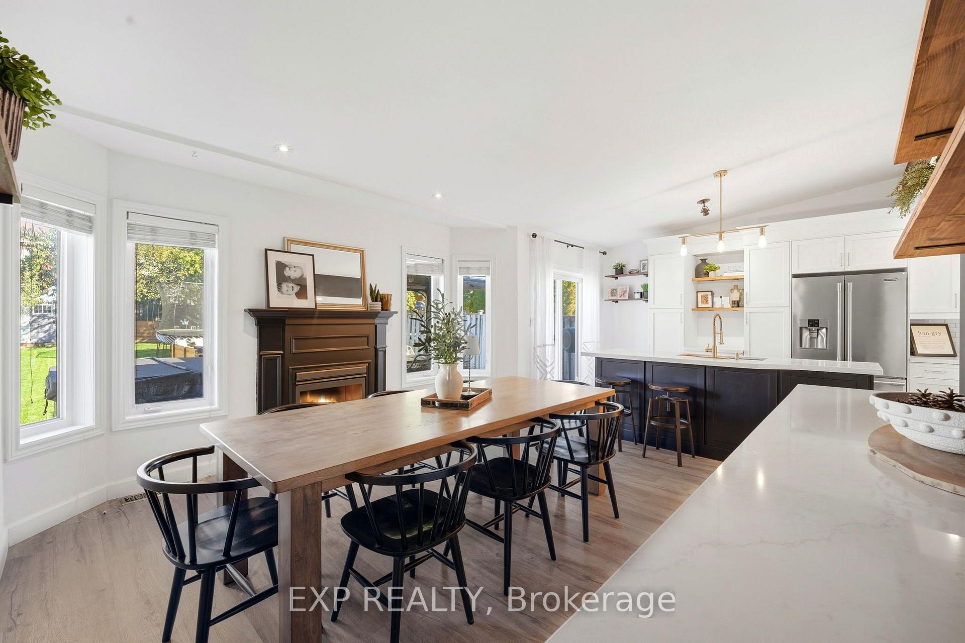Photo 7 of 152 Underwood Drive, Whitby, Brooklin — HOMEH