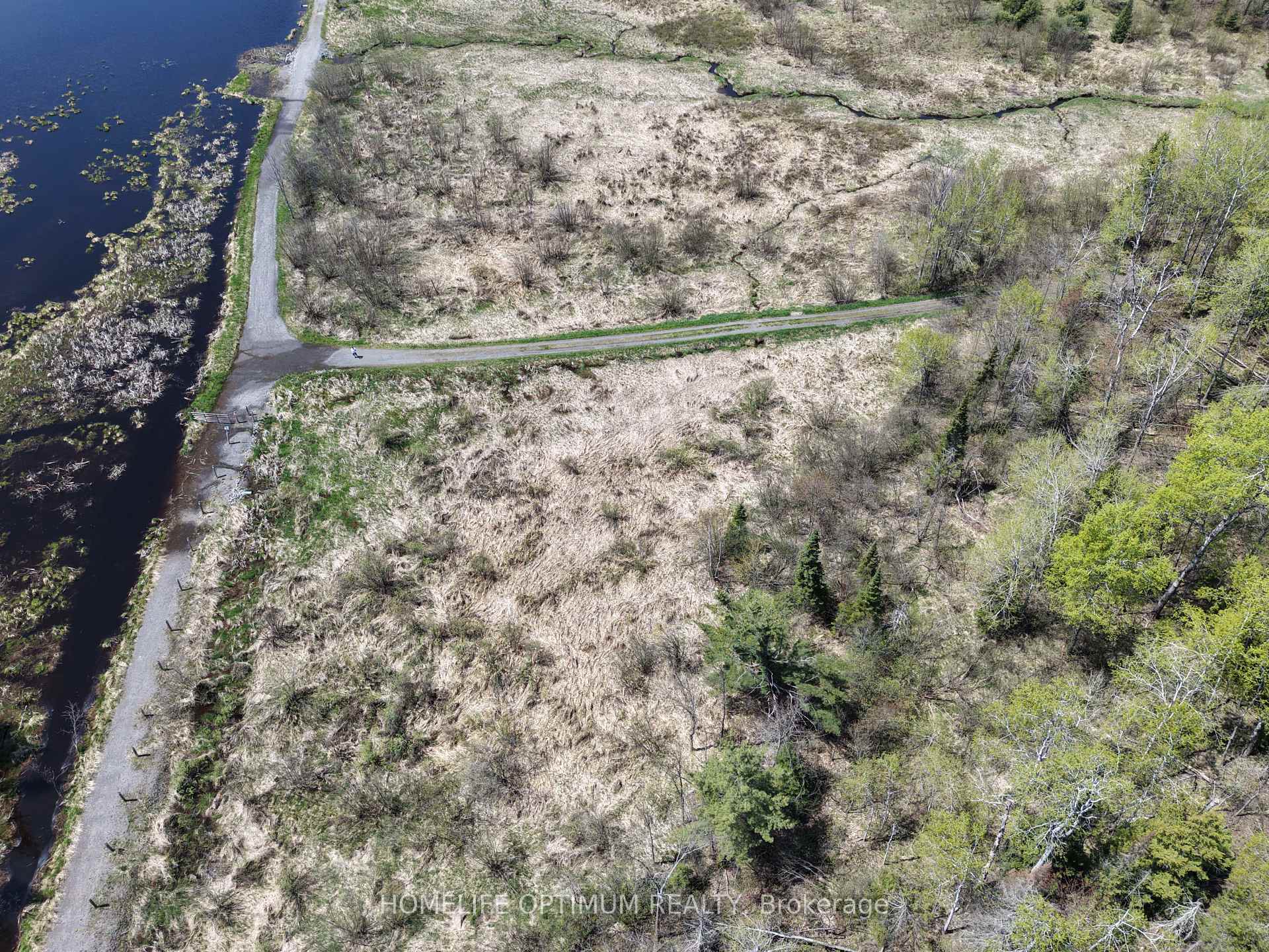 Photo 4 of PT LT 4-5 CON 13 Henry Road, Bracebridge, Muskoka (N) — HOMEH