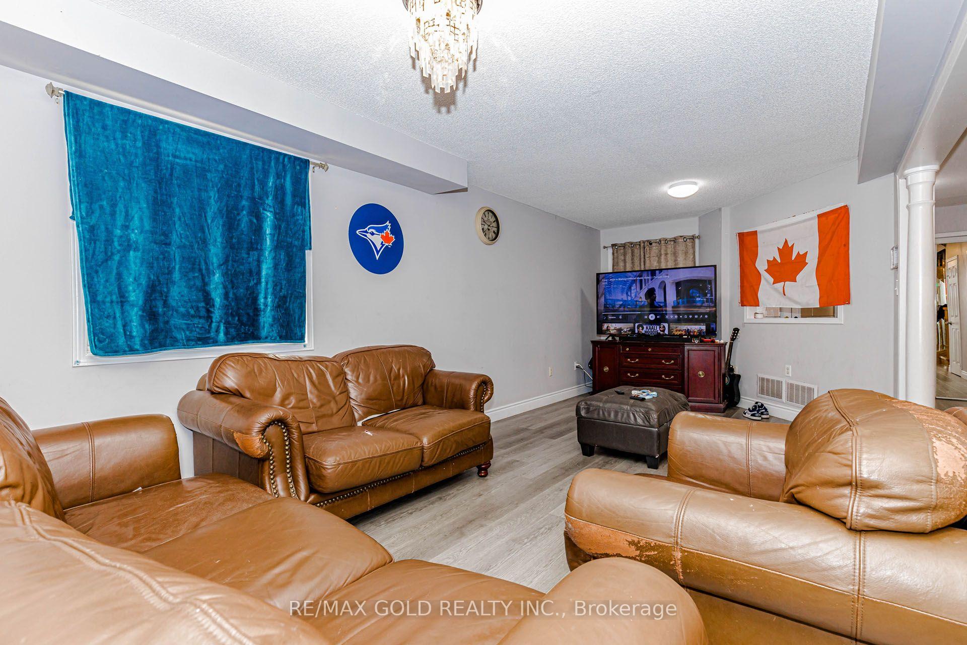 Photo 21 of 104 Tumbleweed Trail, Brampton, Fletcher's Creek South — HOMEH