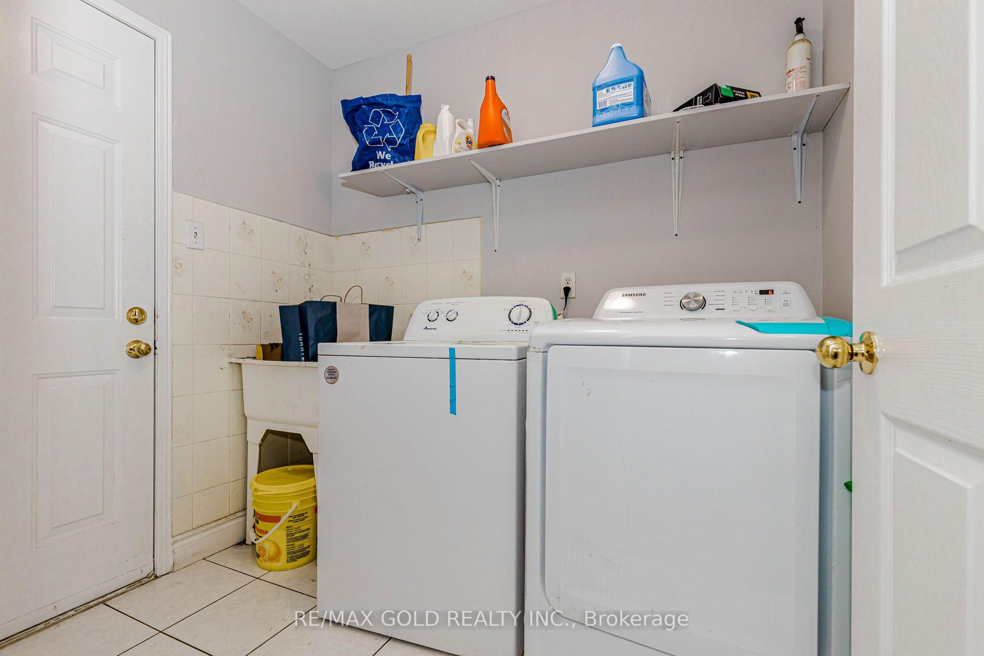 Photo 25 of 104 Tumbleweed Trail, Brampton, Fletcher's Creek South — HOMEH