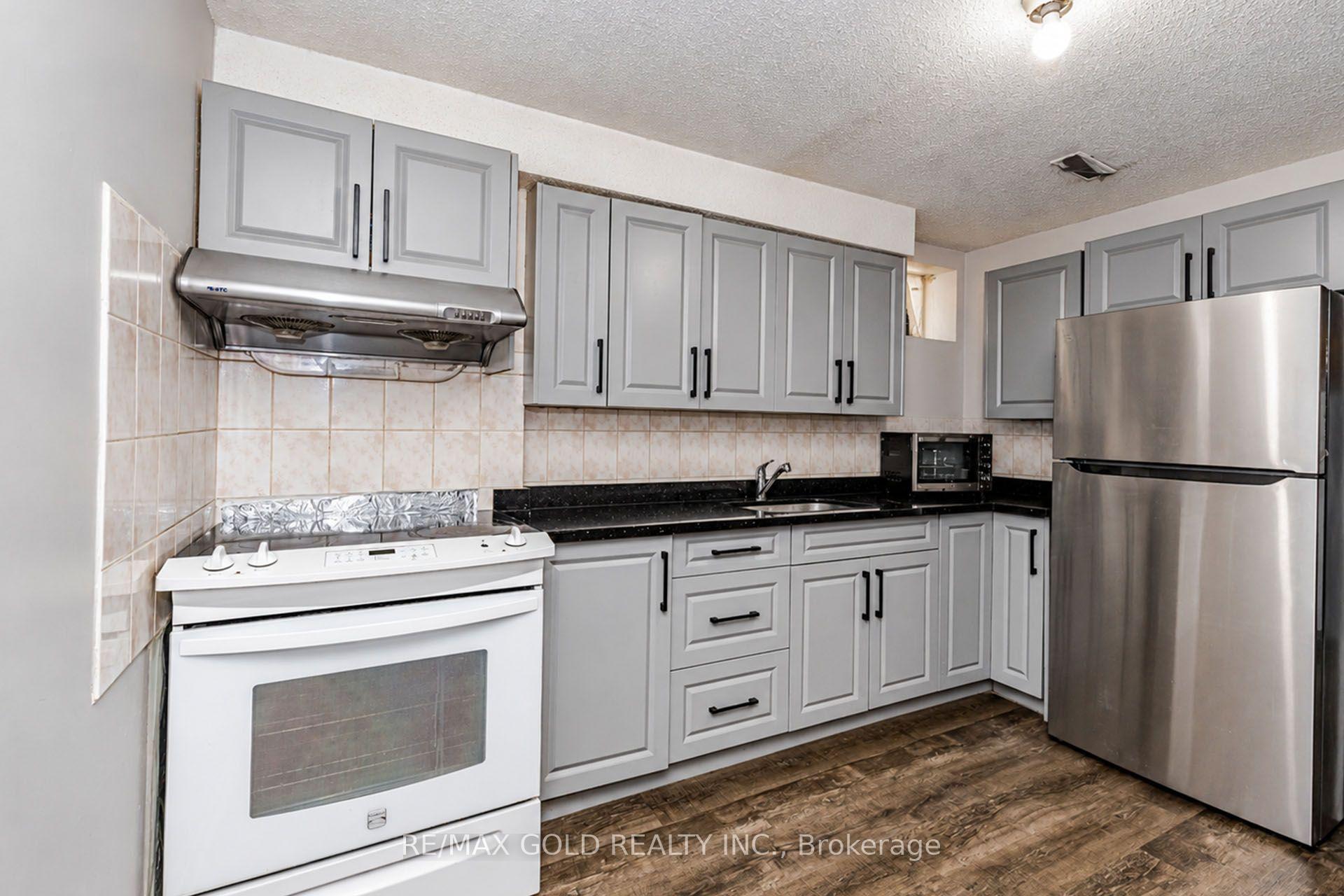 Photo 40 of 104 Tumbleweed Trail, Brampton, Fletcher's Creek South — HOMEH