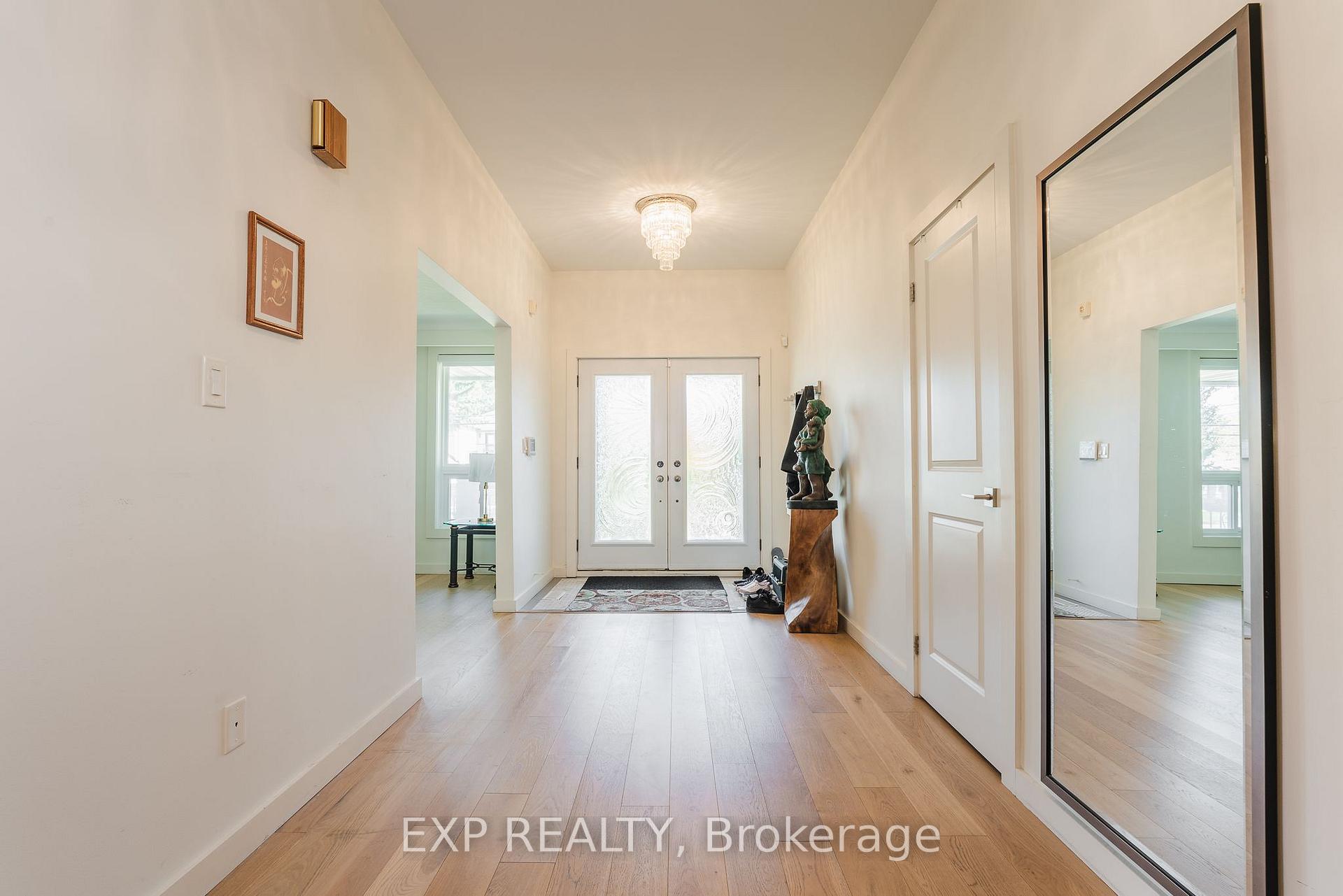 Photo 7 of 60 Gooderham Drive, Scarborough, Wexford-Maryvale — HOMEH