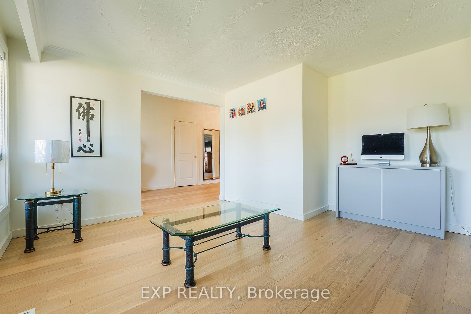 Photo 8 of 60 Gooderham Drive, Scarborough, Wexford-Maryvale — HOMEH