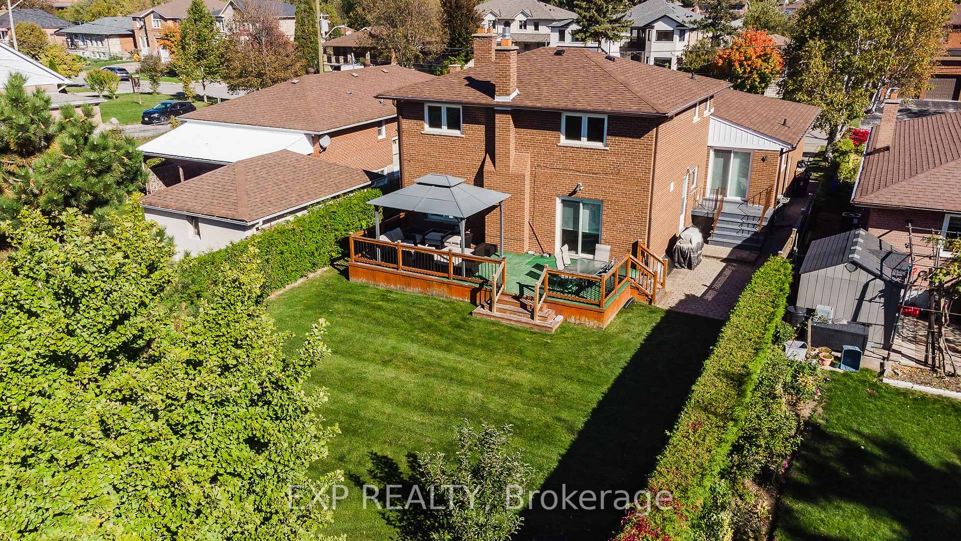 Photo 46 of 60 Gooderham Drive, Scarborough, Wexford-Maryvale — HOMEH