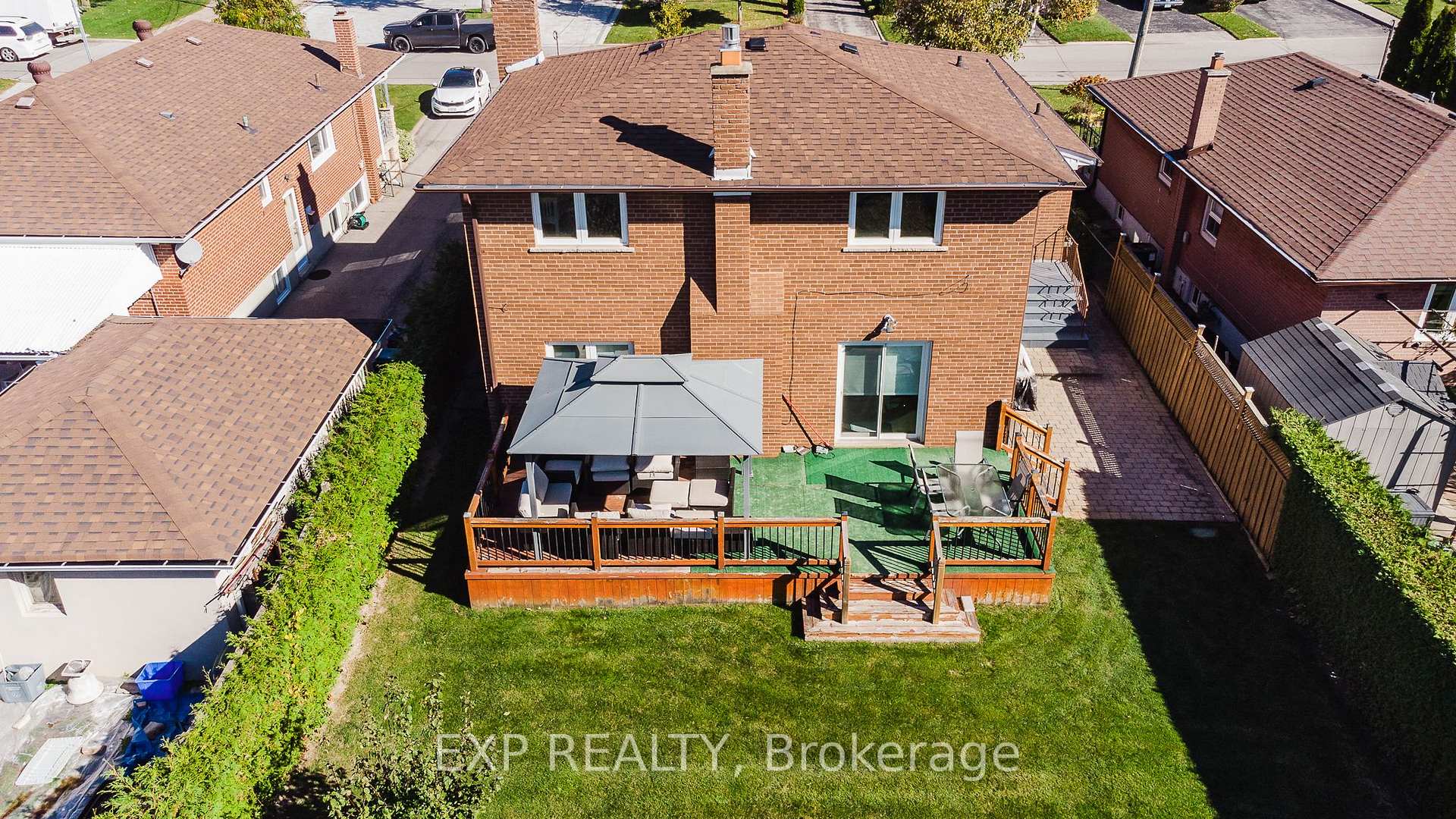 Photo 48 of 60 Gooderham Drive, Scarborough, Wexford-Maryvale — HOMEH