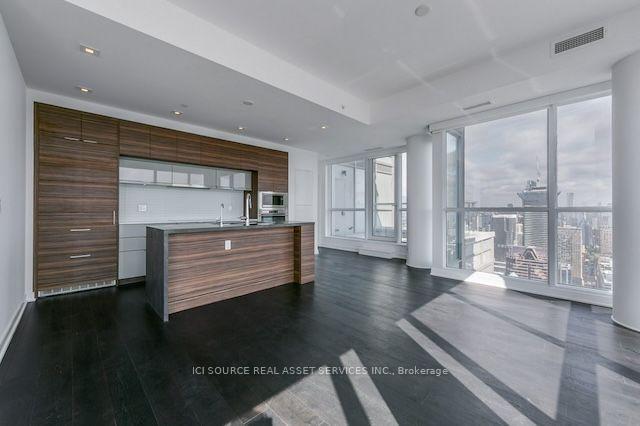 Photo 13 of Unit 5402, 88 Scott Street, Toronto, Church-Yonge Corridor — HOMEH