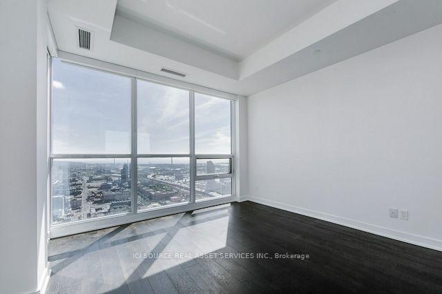 Photo 16 of Unit 5402, 88 Scott Street, Toronto, Church-Yonge Corridor — HOMEH