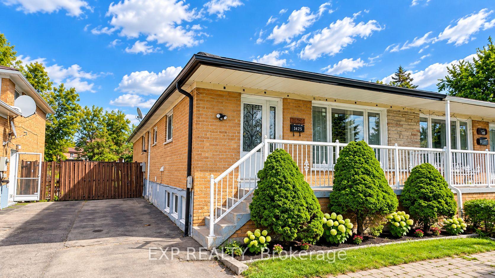 Photo 2 of Unit Lower, 3425 Laddie Crescent, Mississauga, Malton — HOMEH