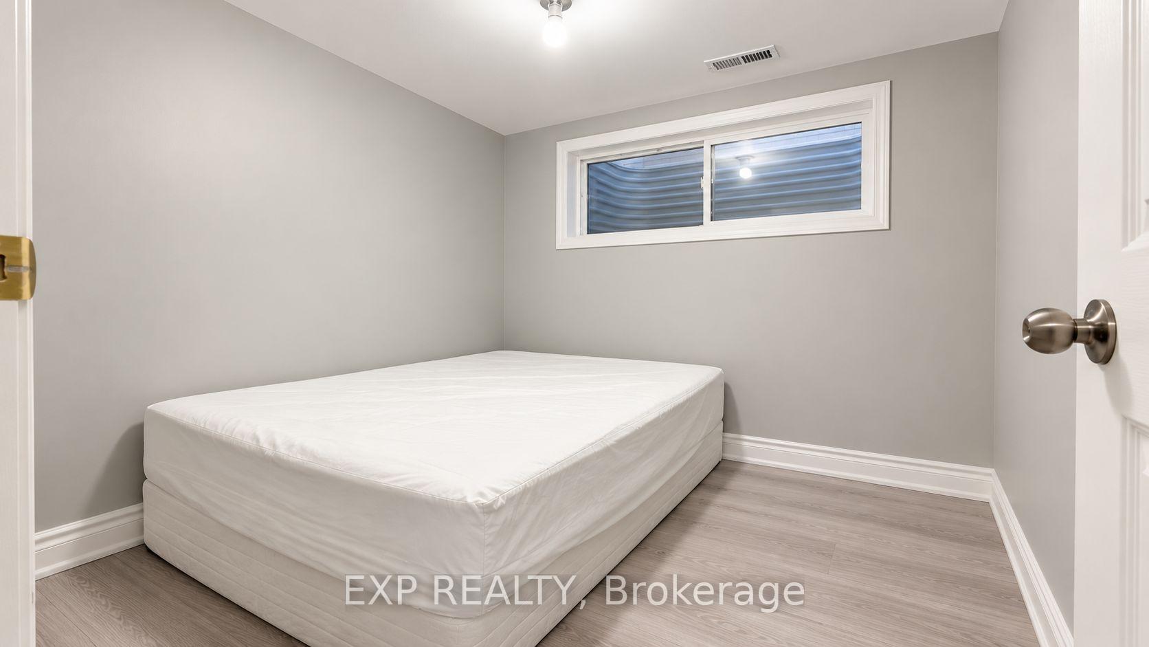 Photo 17 of Unit Lower, 3425 Laddie Crescent, Mississauga, Malton — HOMEH