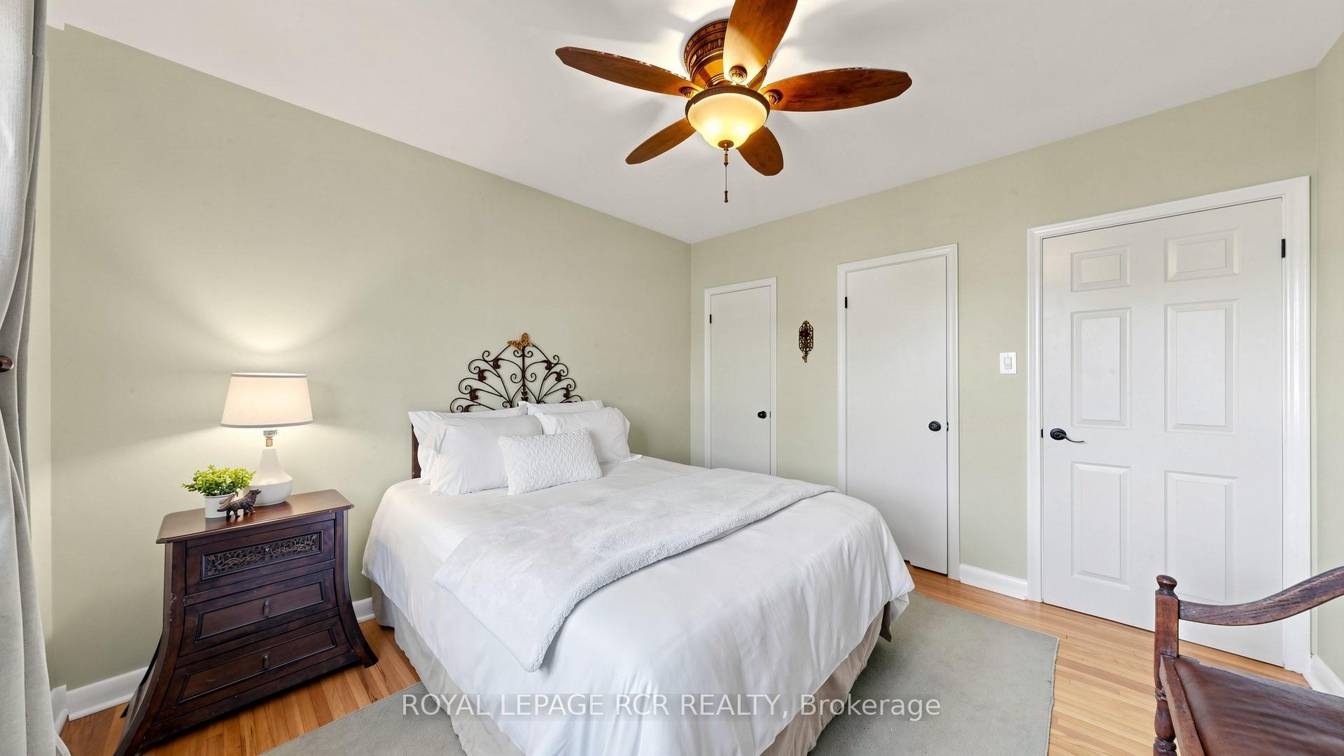 Photo 18 of 26 Newton Street, Barrie, Wellington — HOMEH