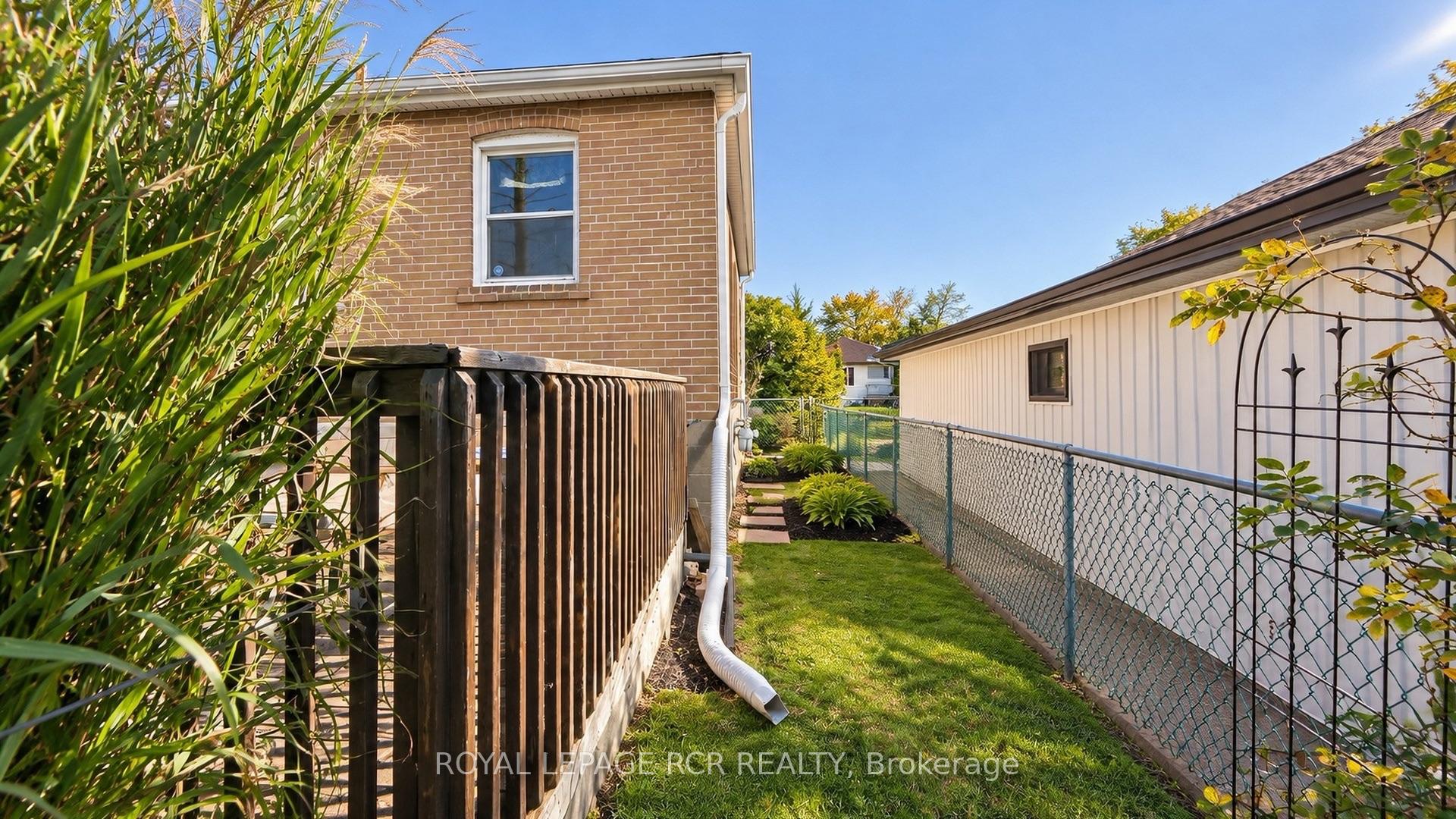 Photo 38 of 26 Newton Street, Barrie, Wellington — HOMEH
