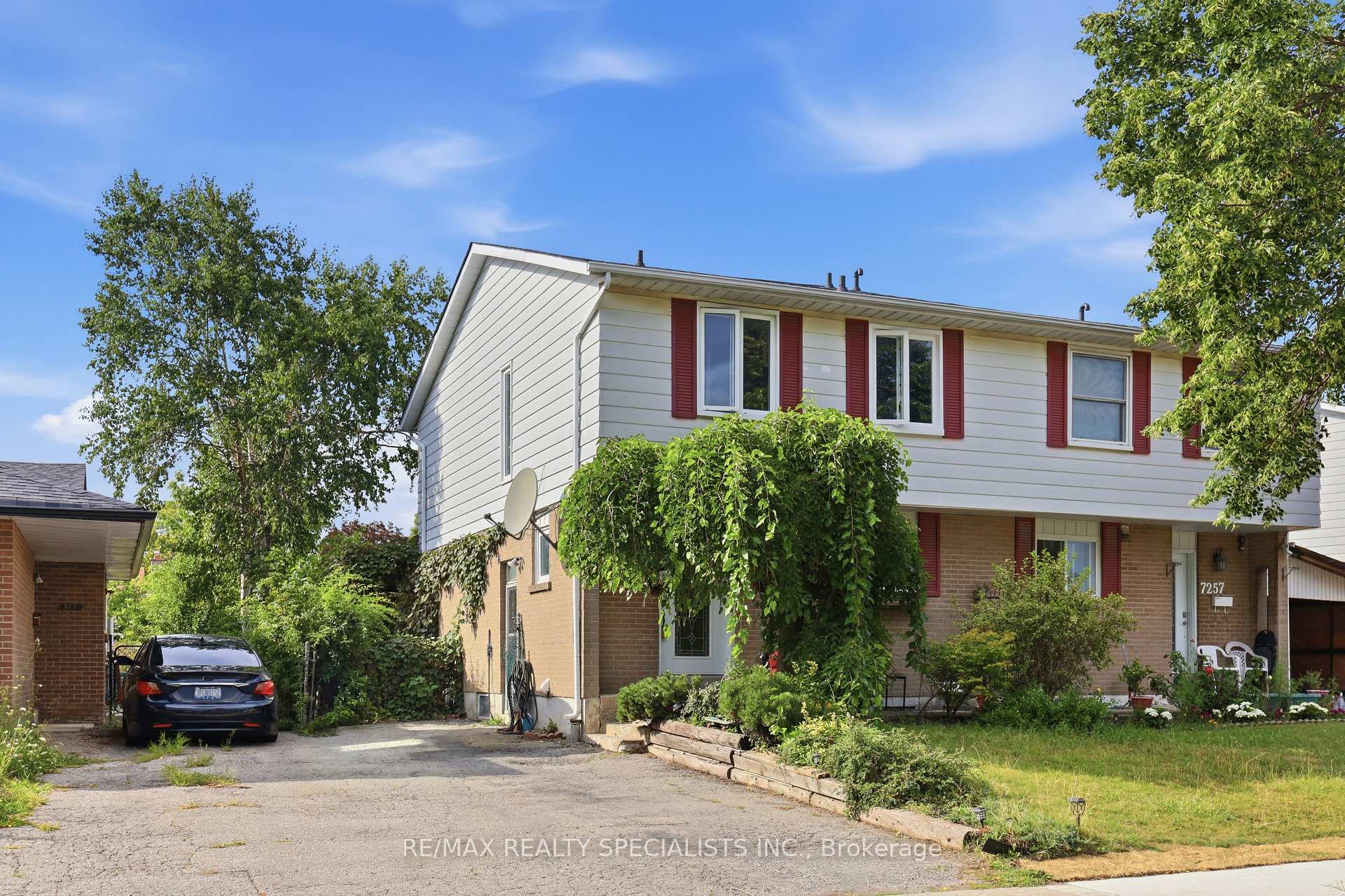 Front of 7259 Sills Road