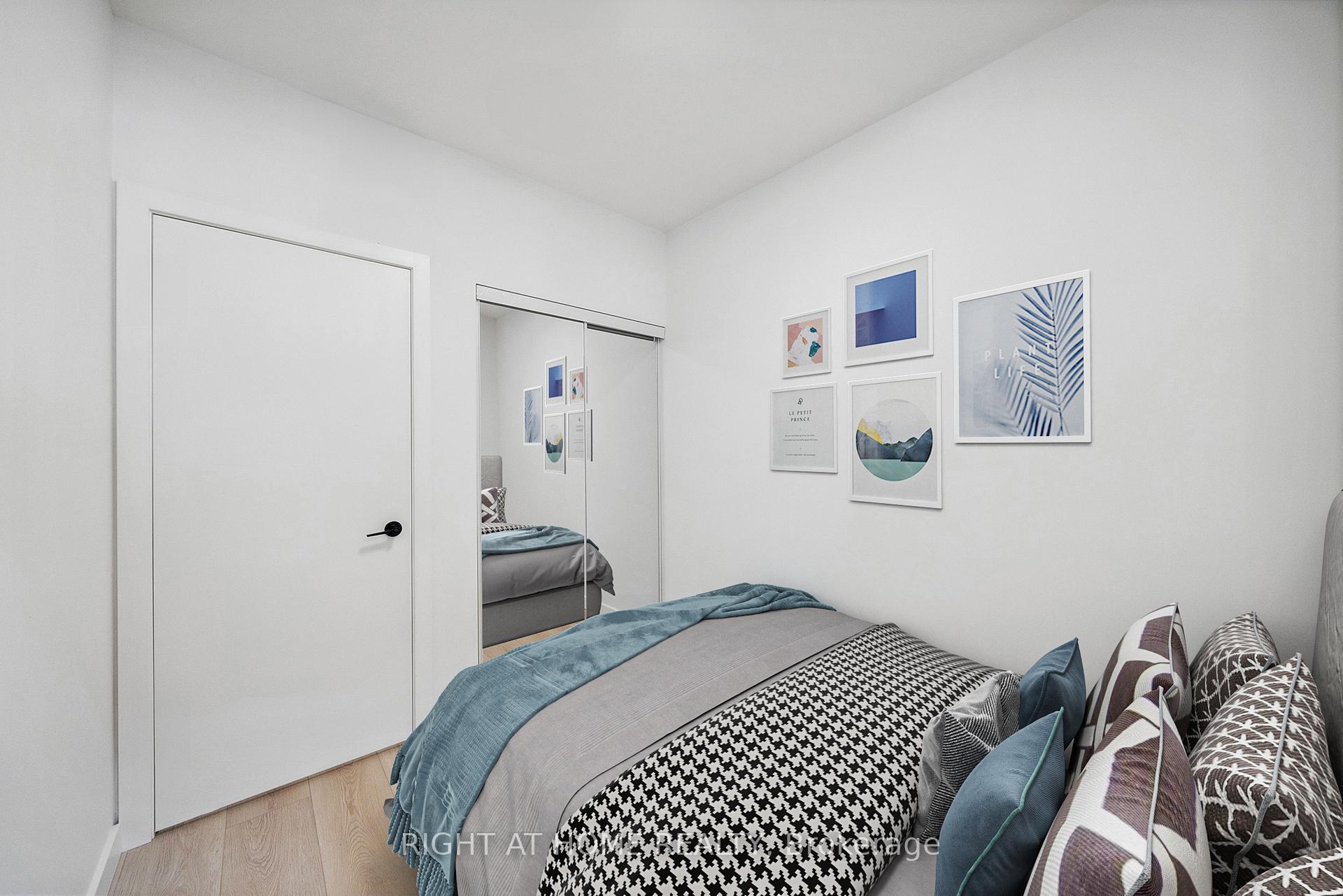 Photo 8 of Unit 5, 367 Howland Avenue, Toronto, Casa Loma — HOMEH