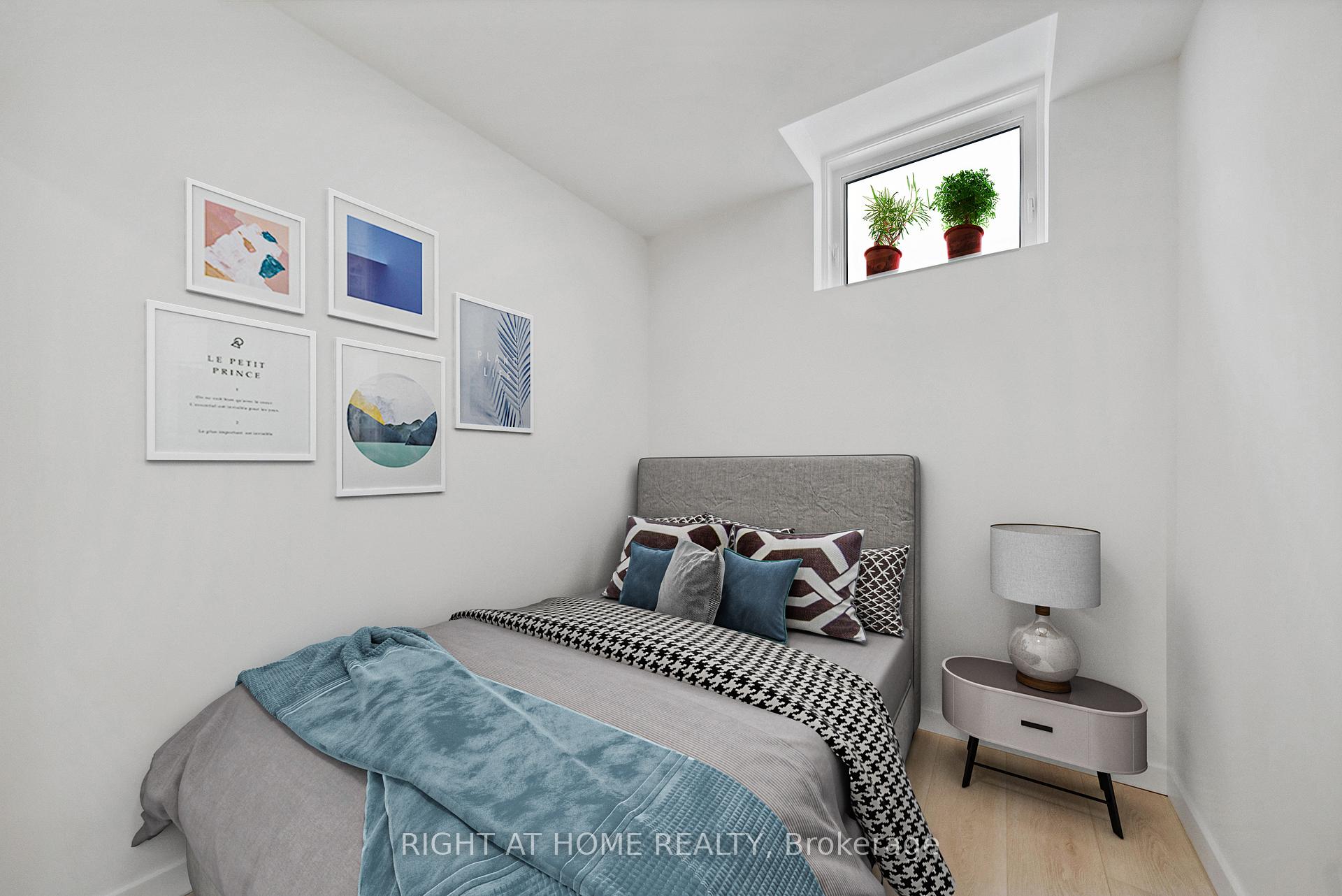 Photo 9 of Unit 5, 367 Howland Avenue, Toronto, Casa Loma — HOMEH