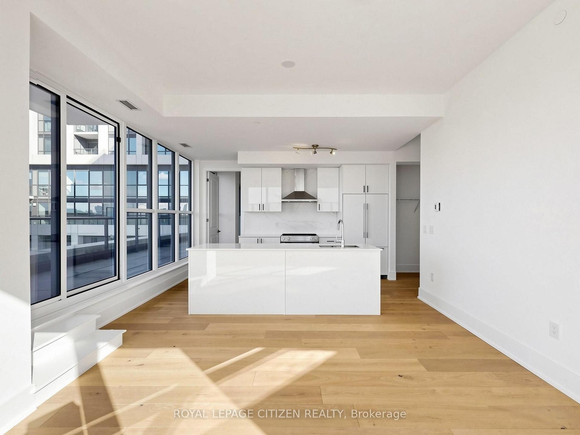 Photo 10 of Unit 708, 1063 Douglas McCurdy Common, Mississauga, Lakeview — HOMEH