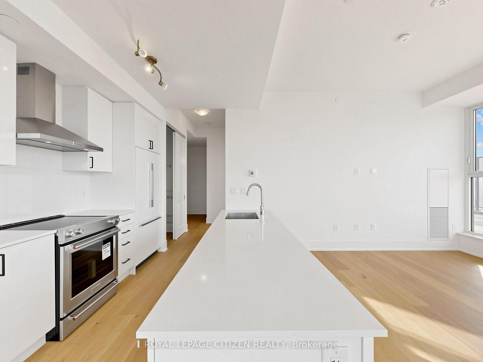 Photo 11 of Unit 708, 1063 Douglas McCurdy Common, Mississauga, Lakeview — HOMEH