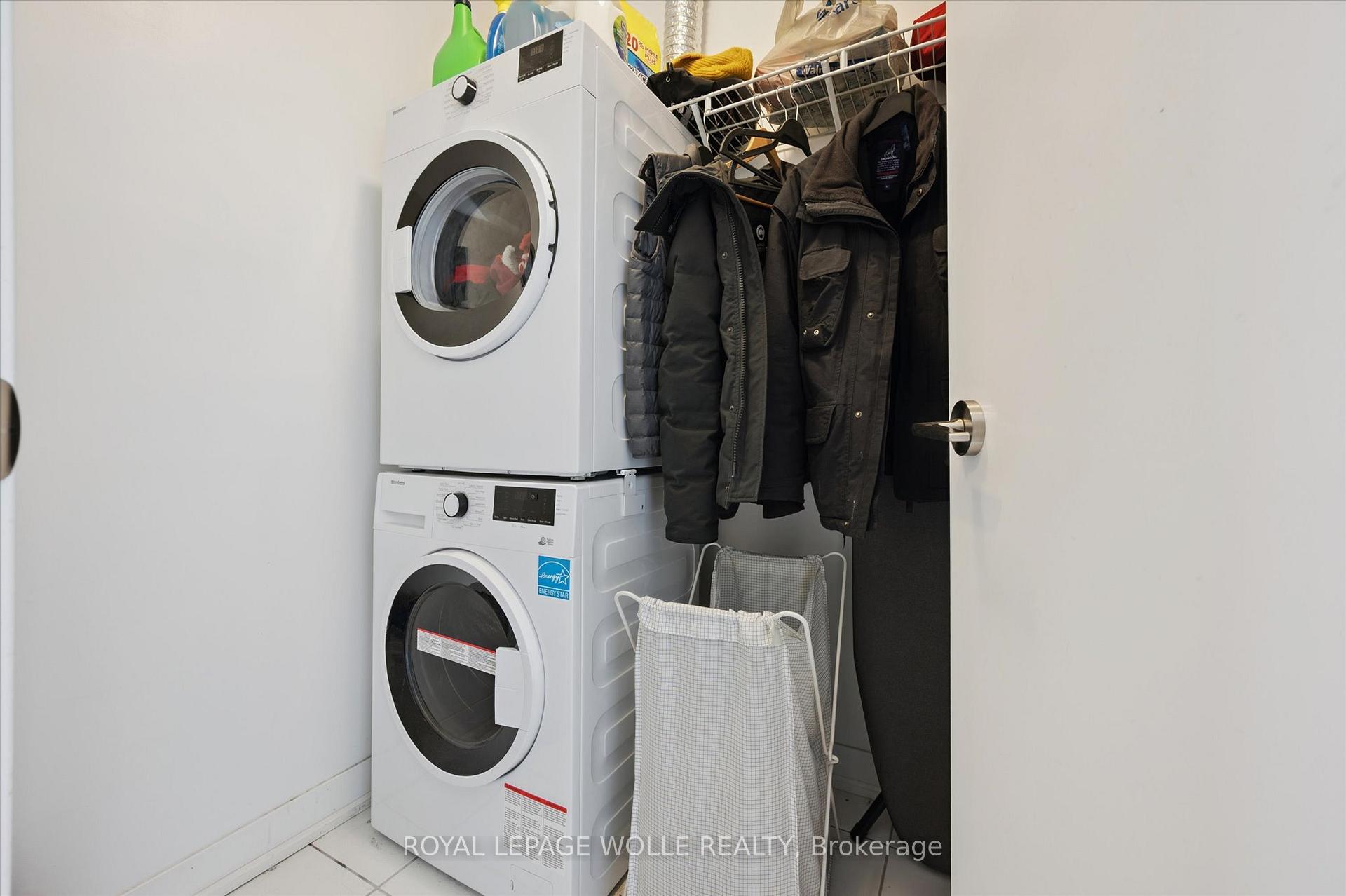 Photo 13 of Unit 1707, 85 Duke Street W, Kitchener, City Commercial Core — HOMEH