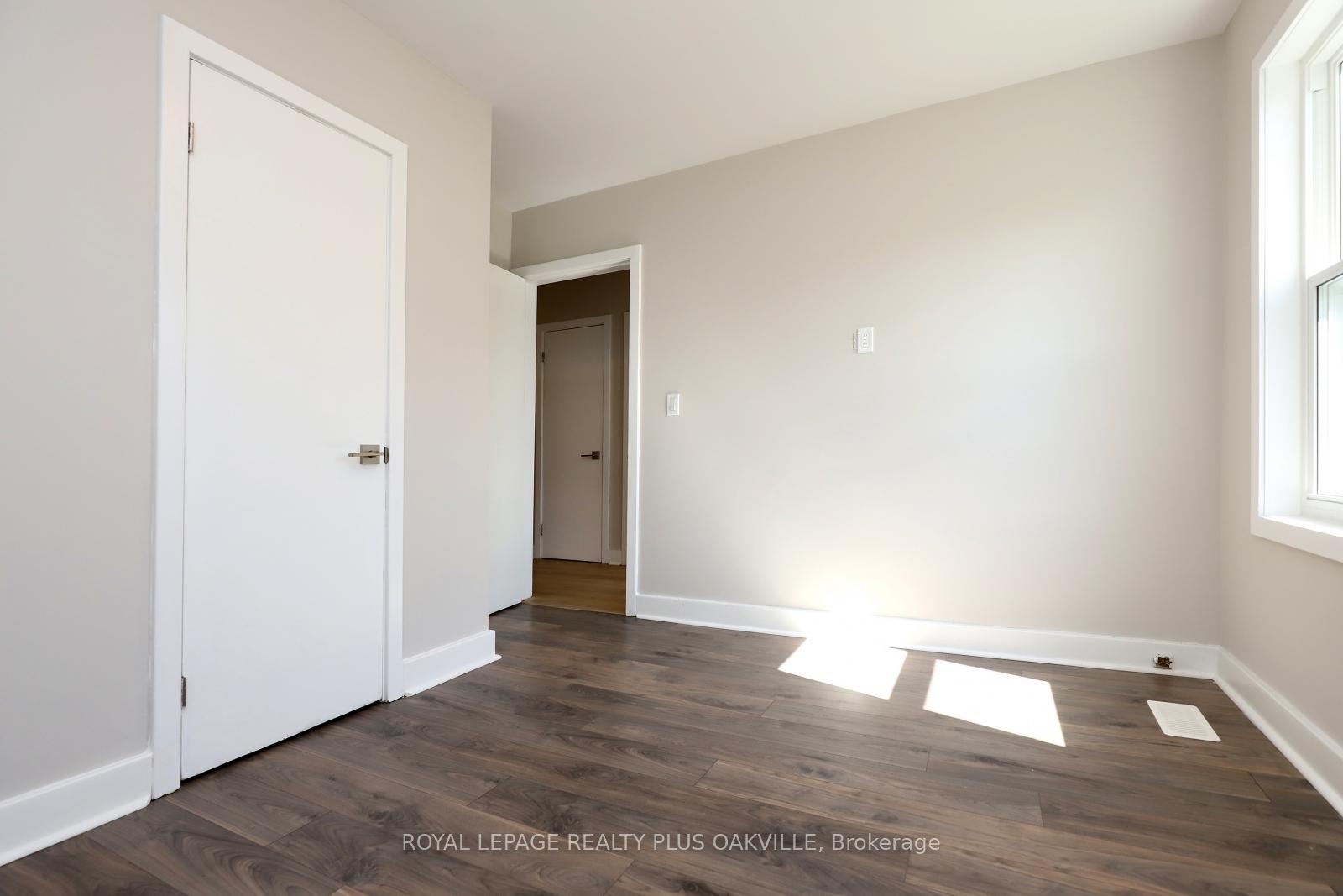 Photo 22 of Unit Main Floor, 269 West 5th Street, Hamilton, Mohawk — HOMEH