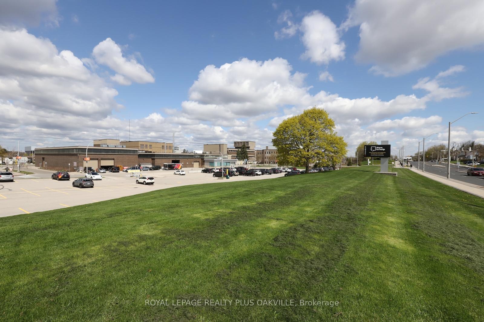 Photo 28 of Unit Main Floor, 269 West 5th Street, Hamilton, Mohawk — HOMEH