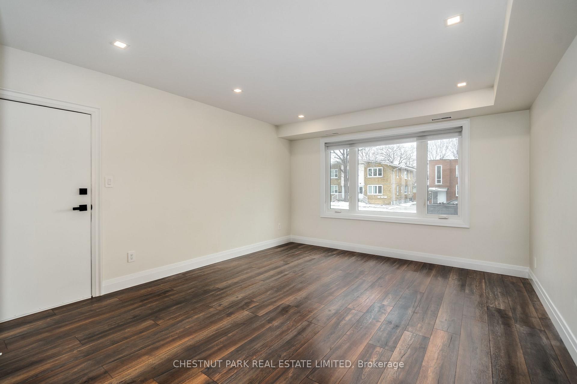 Photo 7 of Unit 3, 38 Penhurst Avenue, Etobicoke, Stonegate-Queensway — HOMEH