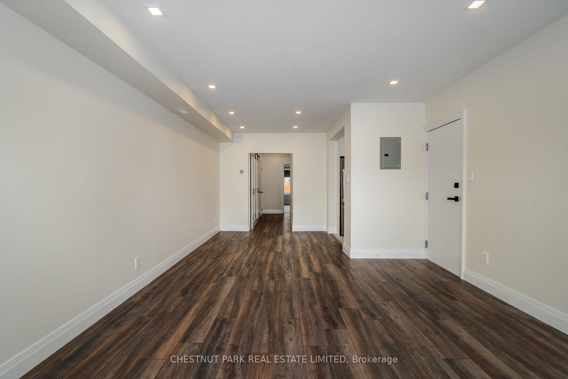 Photo 8 of Unit 3, 38 Penhurst Avenue, Etobicoke, Stonegate-Queensway — HOMEH