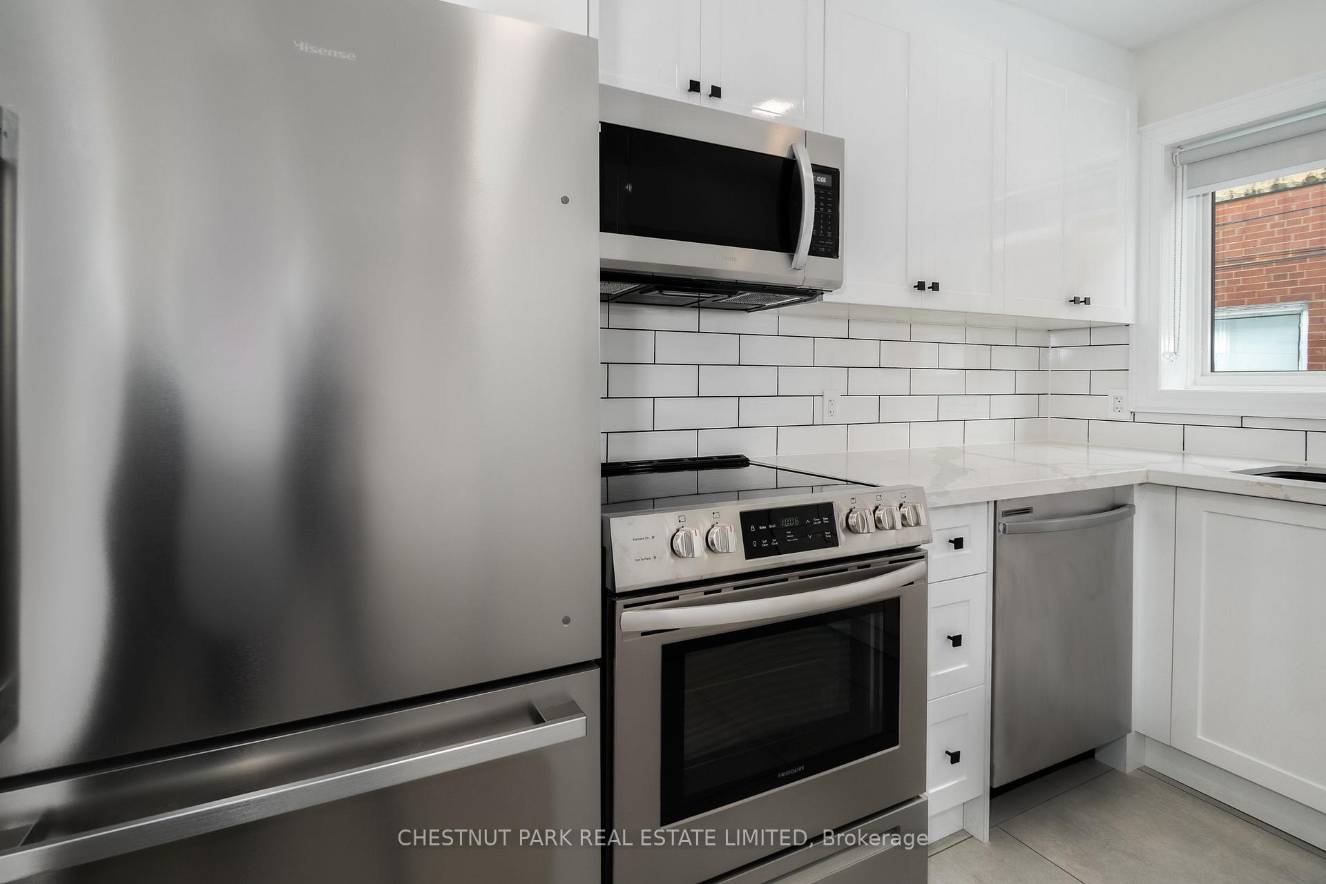 Photo 13 of Unit 3, 38 Penhurst Avenue, Etobicoke, Stonegate-Queensway — HOMEH