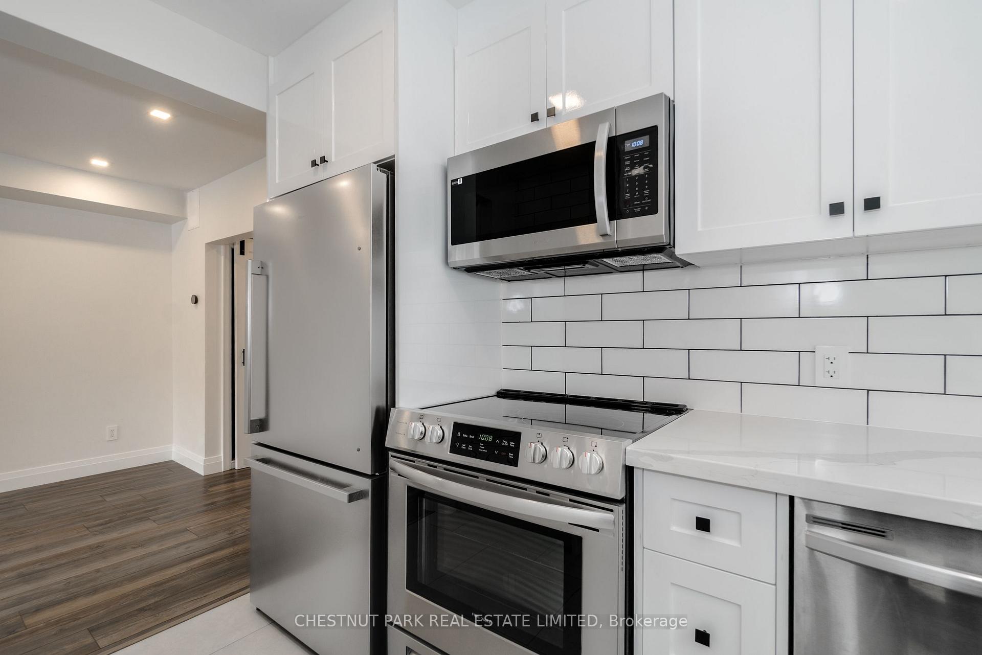 Photo 15 of Unit 3, 38 Penhurst Avenue, Etobicoke, Stonegate-Queensway — HOMEH
