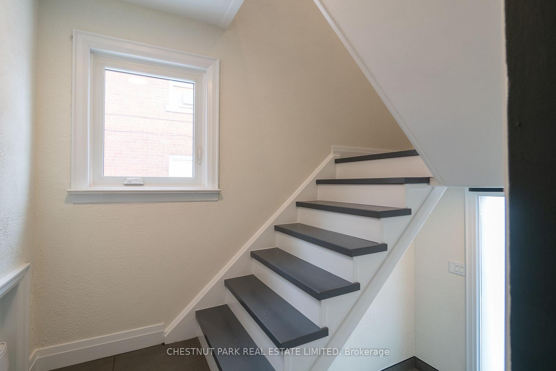 Photo 30 of Unit 3, 38 Penhurst Avenue, Etobicoke, Stonegate-Queensway — HOMEH
