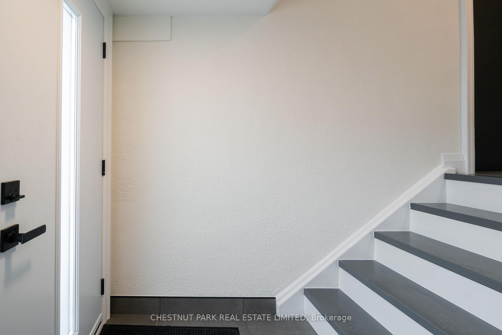 Photo 33 of Unit 3, 38 Penhurst Avenue, Etobicoke, Stonegate-Queensway — HOMEH