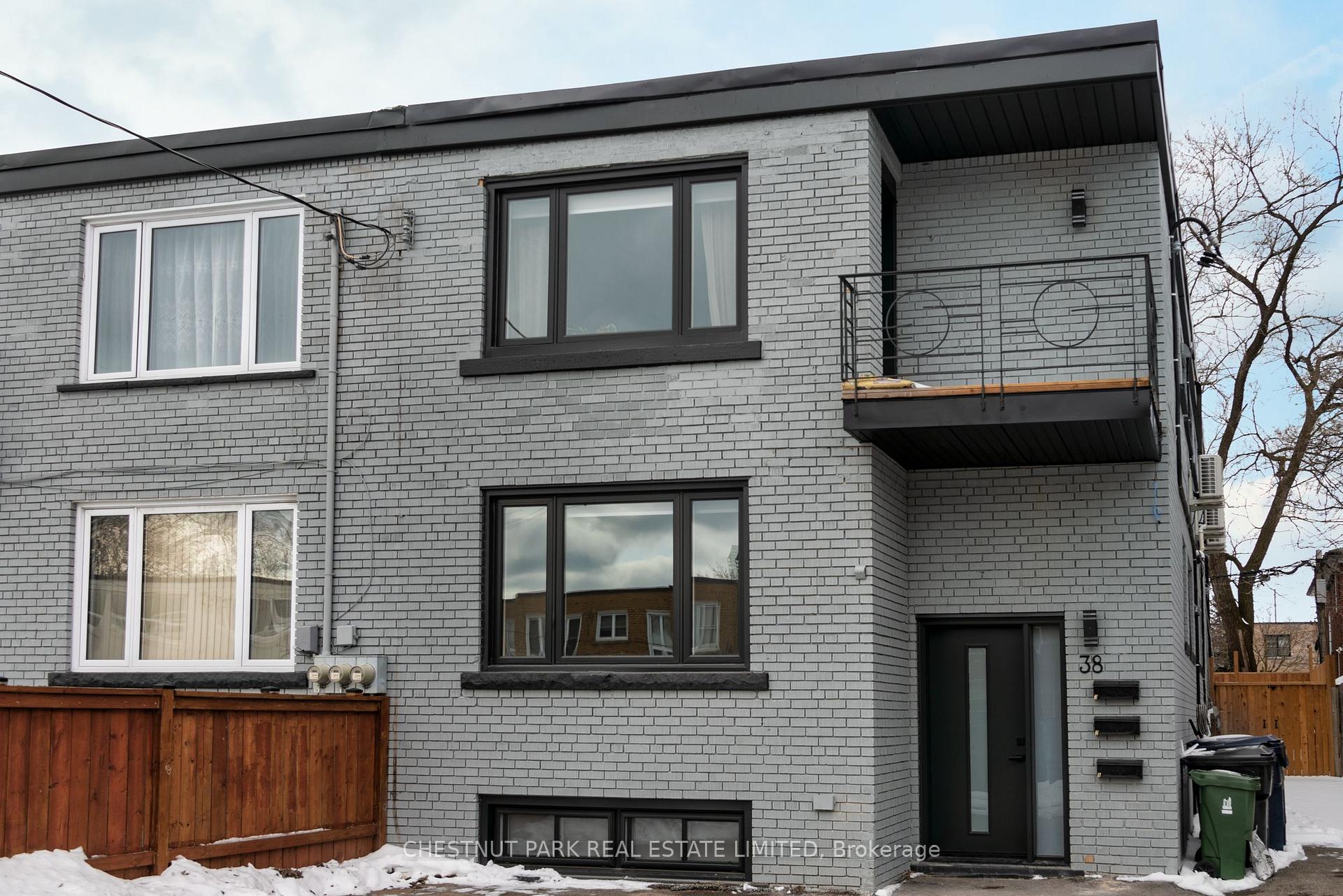 Photo 38 of Unit 3, 38 Penhurst Avenue, Etobicoke, Stonegate-Queensway — HOMEH