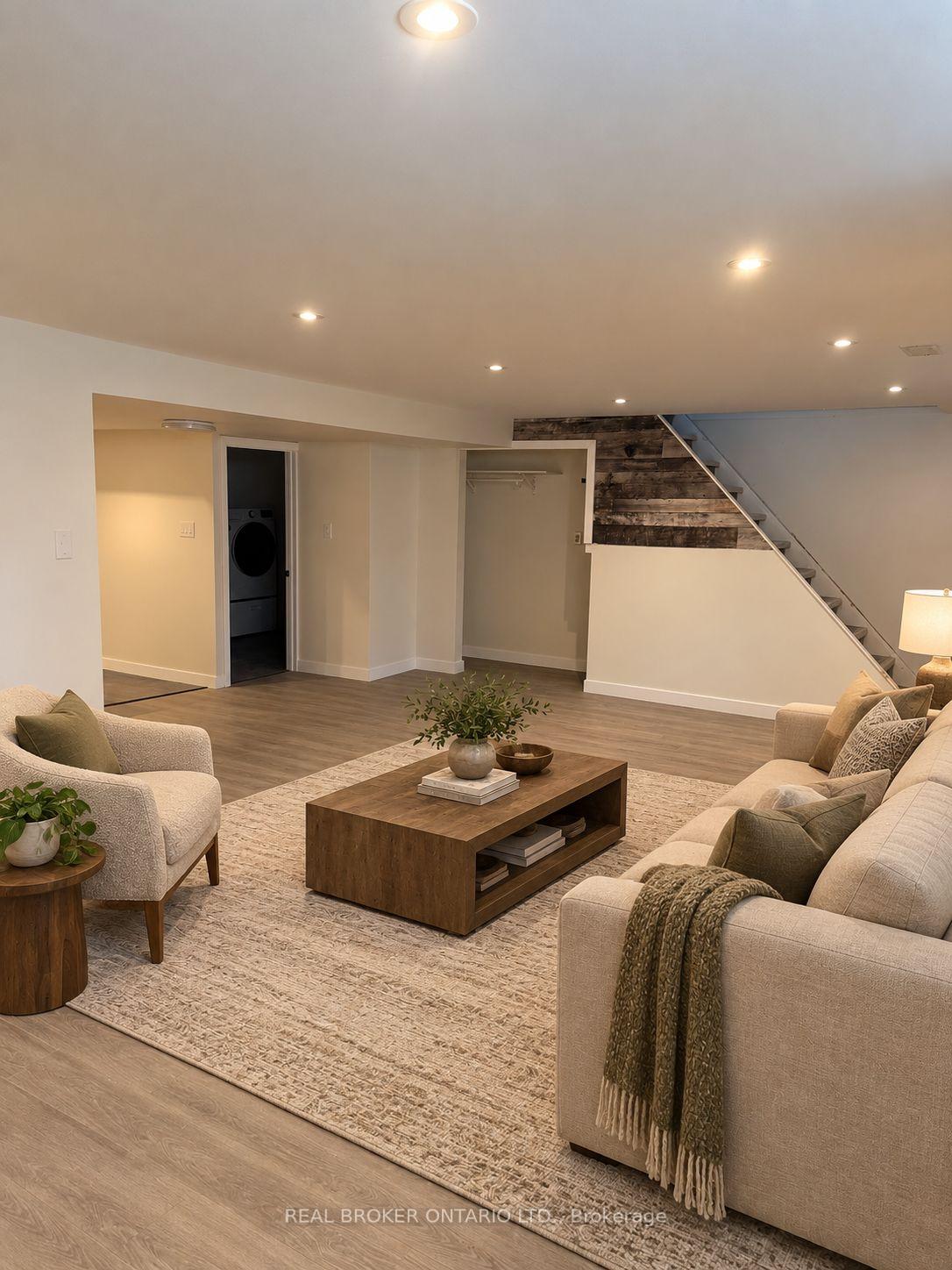 Photo 5 of 28 Leeming Drive, Ottawa, Crystal Beach — HOMEH
