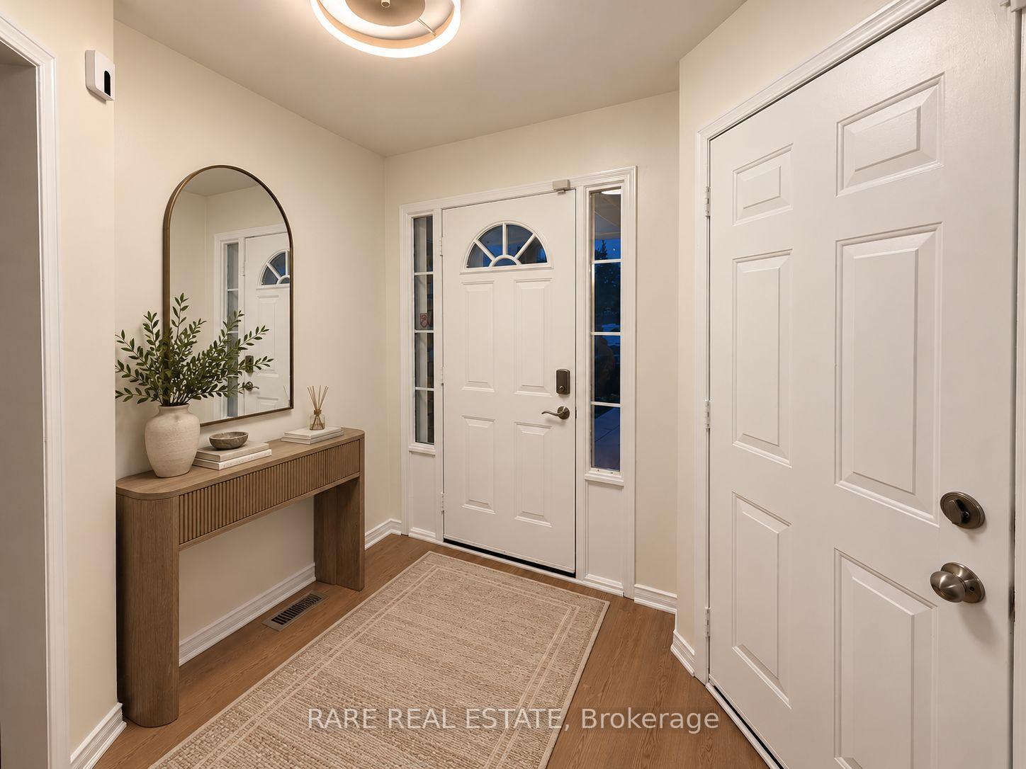 Photo 4 of 1045 Corrie Street, Innisfil, Alcona — HOMEH