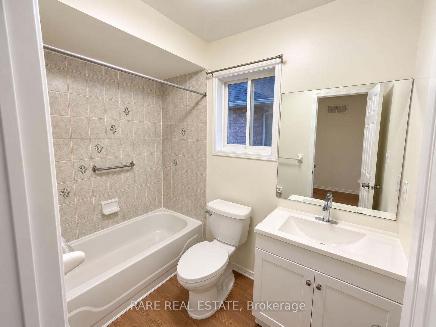 Photo 22 of 1045 Corrie Street, Innisfil, Alcona — HOMEH