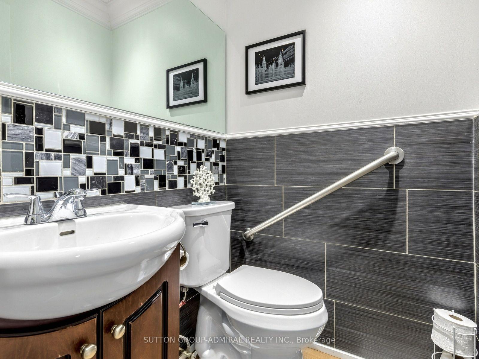 Photo 19 of 238 Glen Shields Avenue, Vaughan, Glen Shields — HOMEH