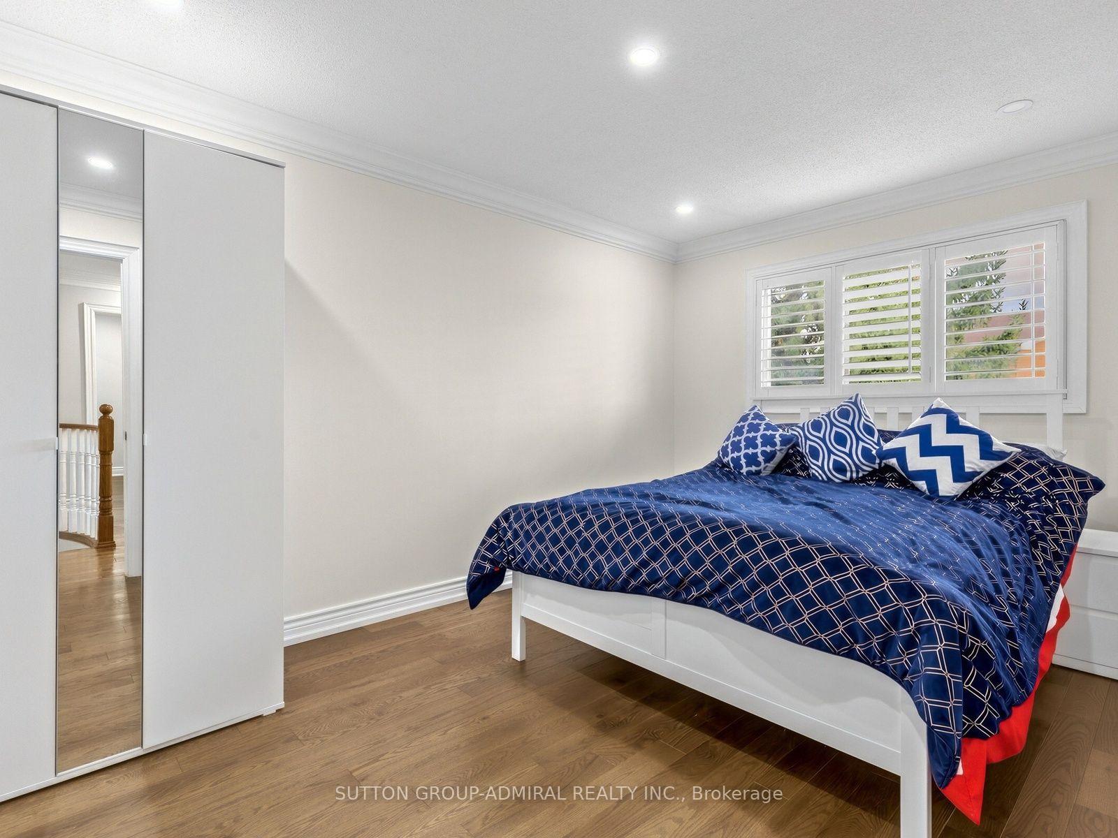 Photo 25 of 238 Glen Shields Avenue, Vaughan, Glen Shields — HOMEH