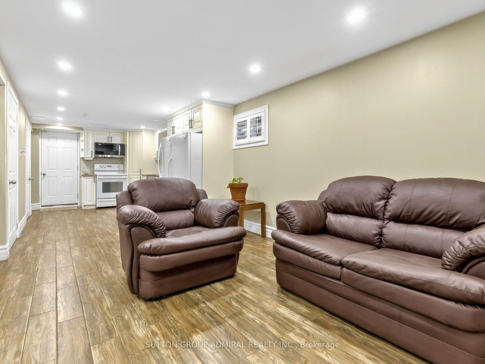 Photo 31 of 238 Glen Shields Avenue, Vaughan, Glen Shields — HOMEH
