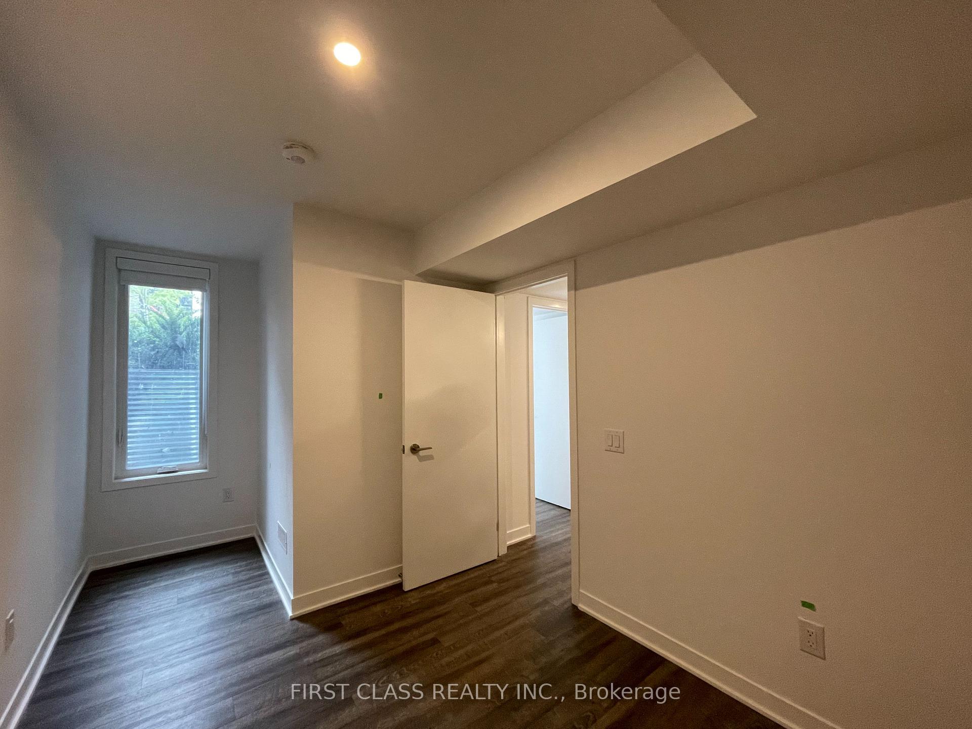 Photo 7 of Unit TH13, 20 Ed Clark Gardens, Toronto, Weston-Pellam Park — HOMEH