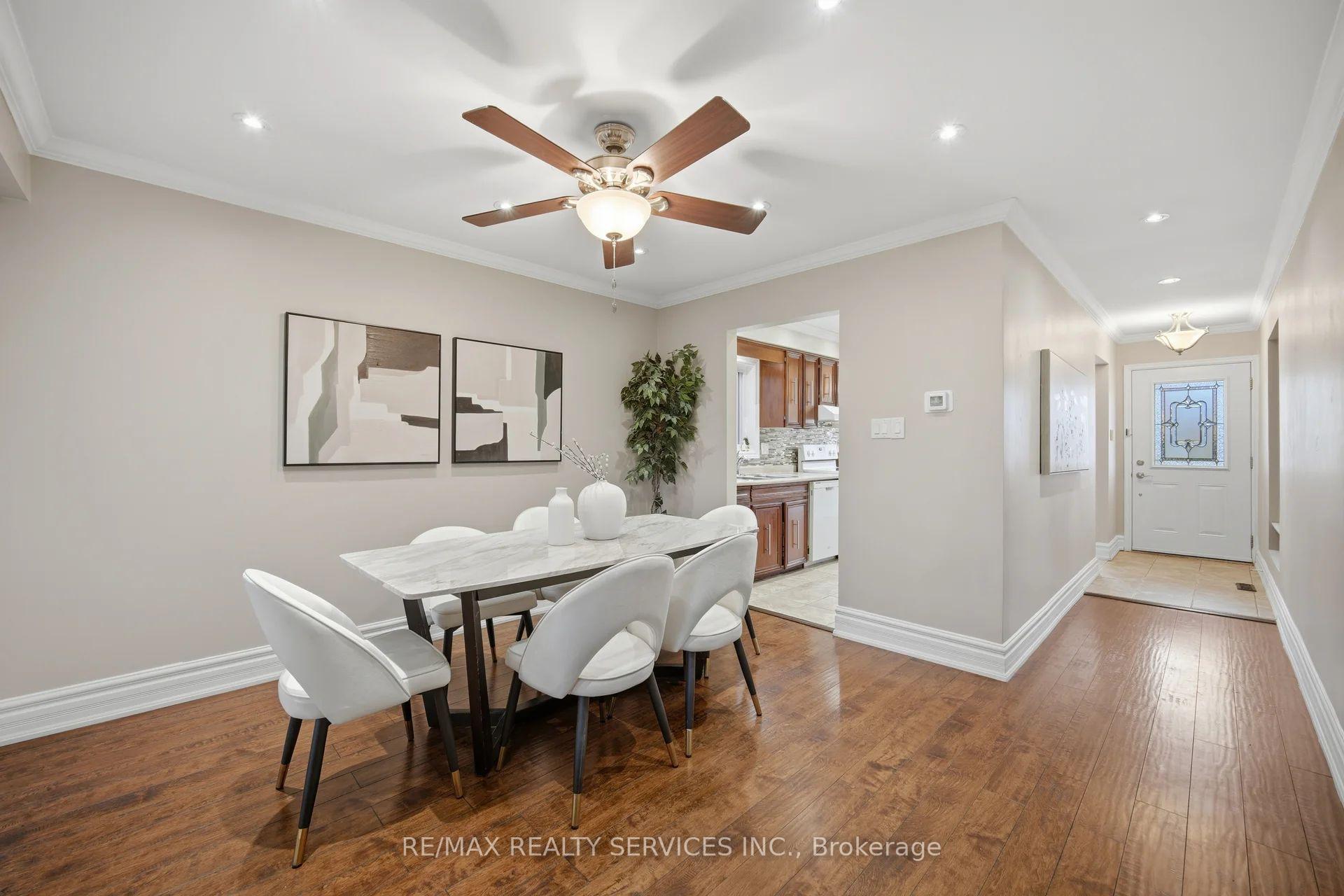 Photo 9 of 47 Lindridge Avenue, Brampton, Westgate — HOMEH