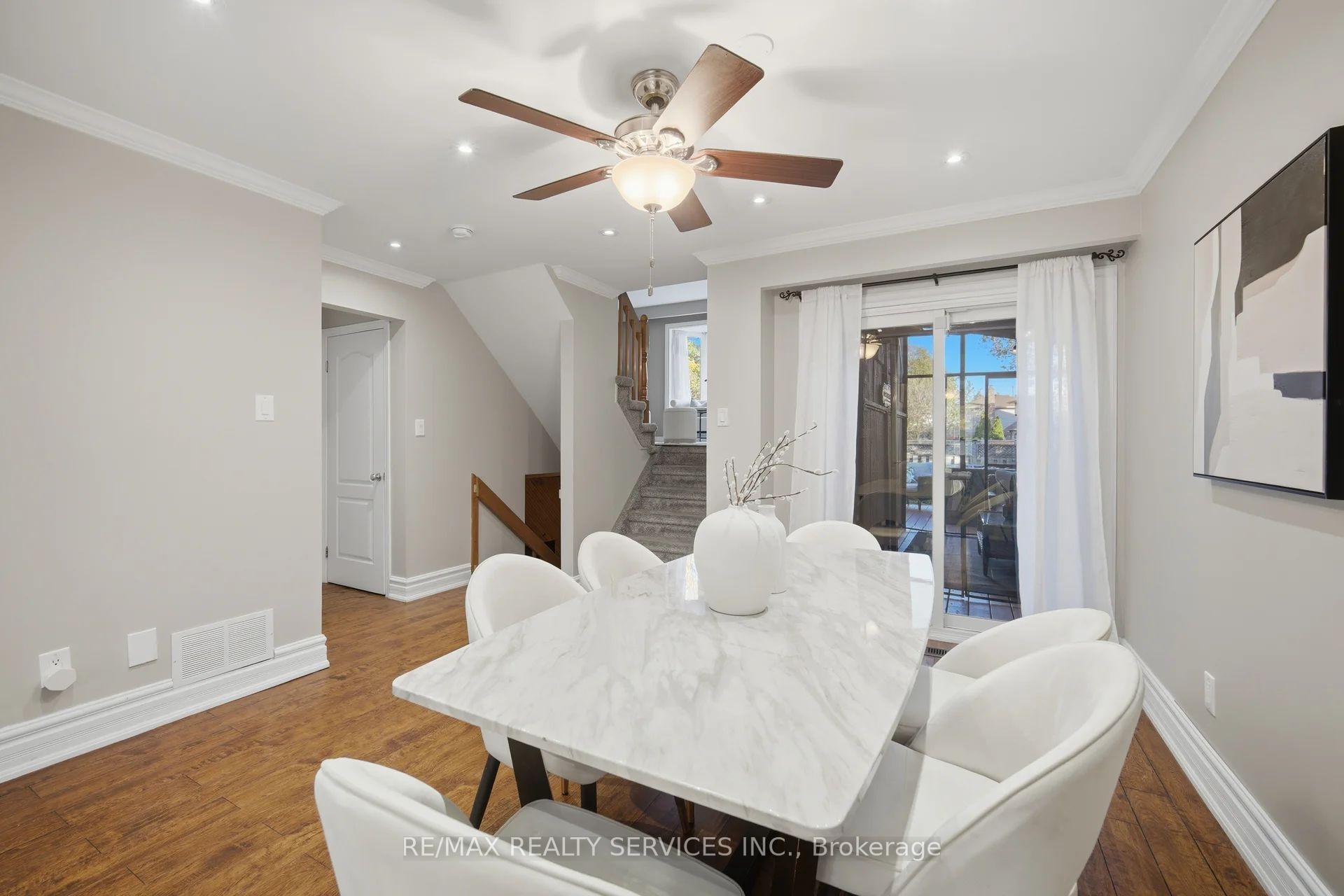 Photo 11 of 47 Lindridge Avenue, Brampton, Westgate — HOMEH